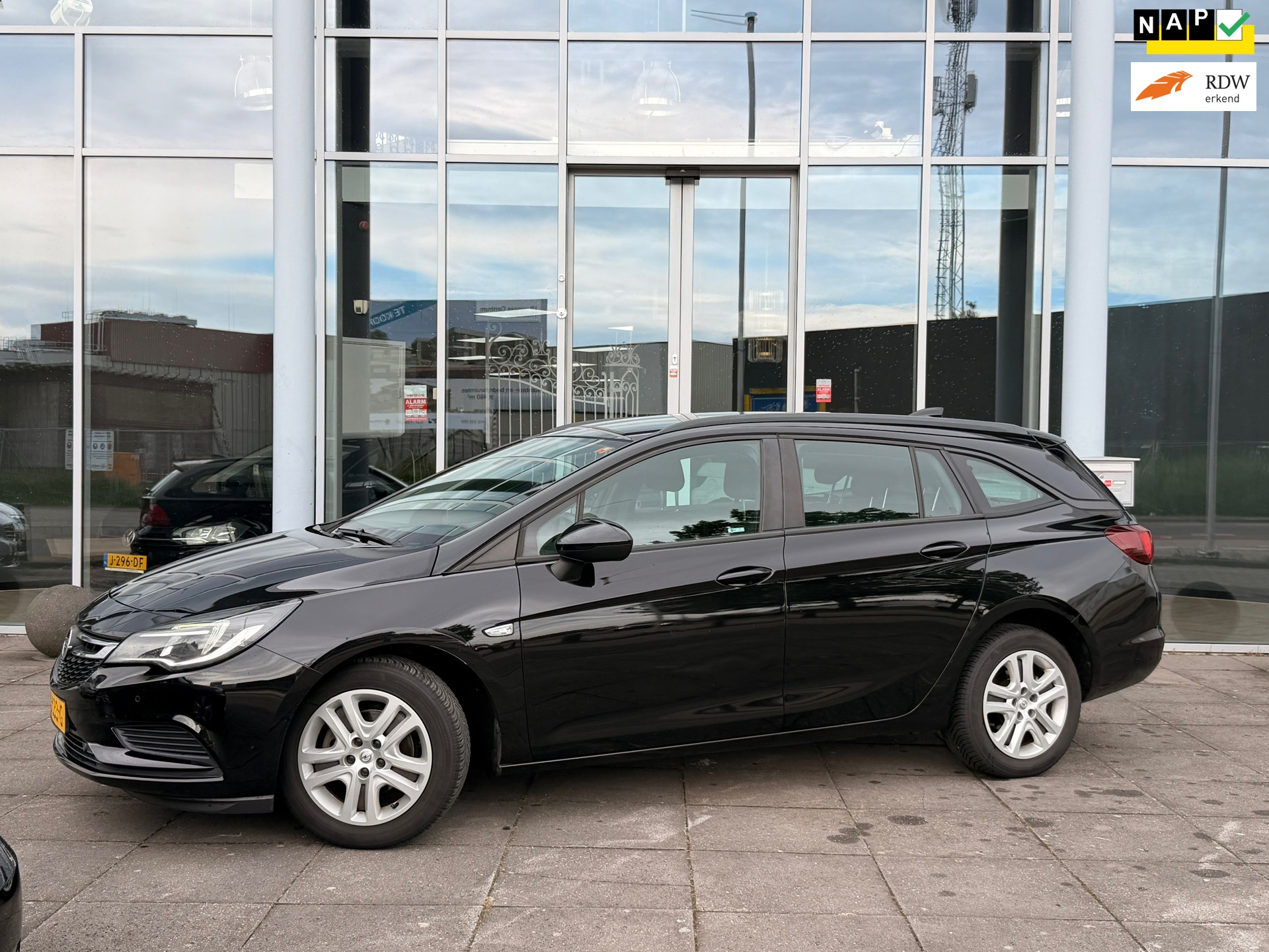 Opel Astra Sports Tourer 1.0 Online Edition|Navi|Nap