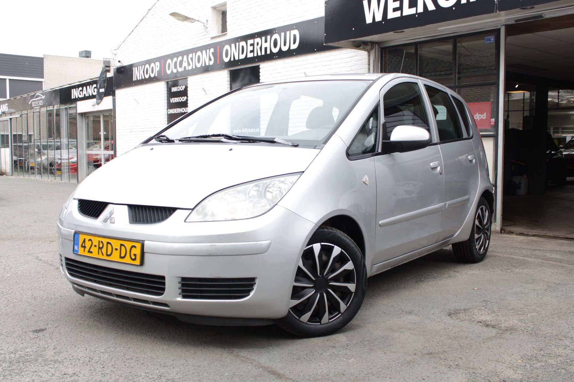 Mitsubishi Colt 1.3 Inform Cool Pack / Airco / APK Nieuw / Elektrische ramen
