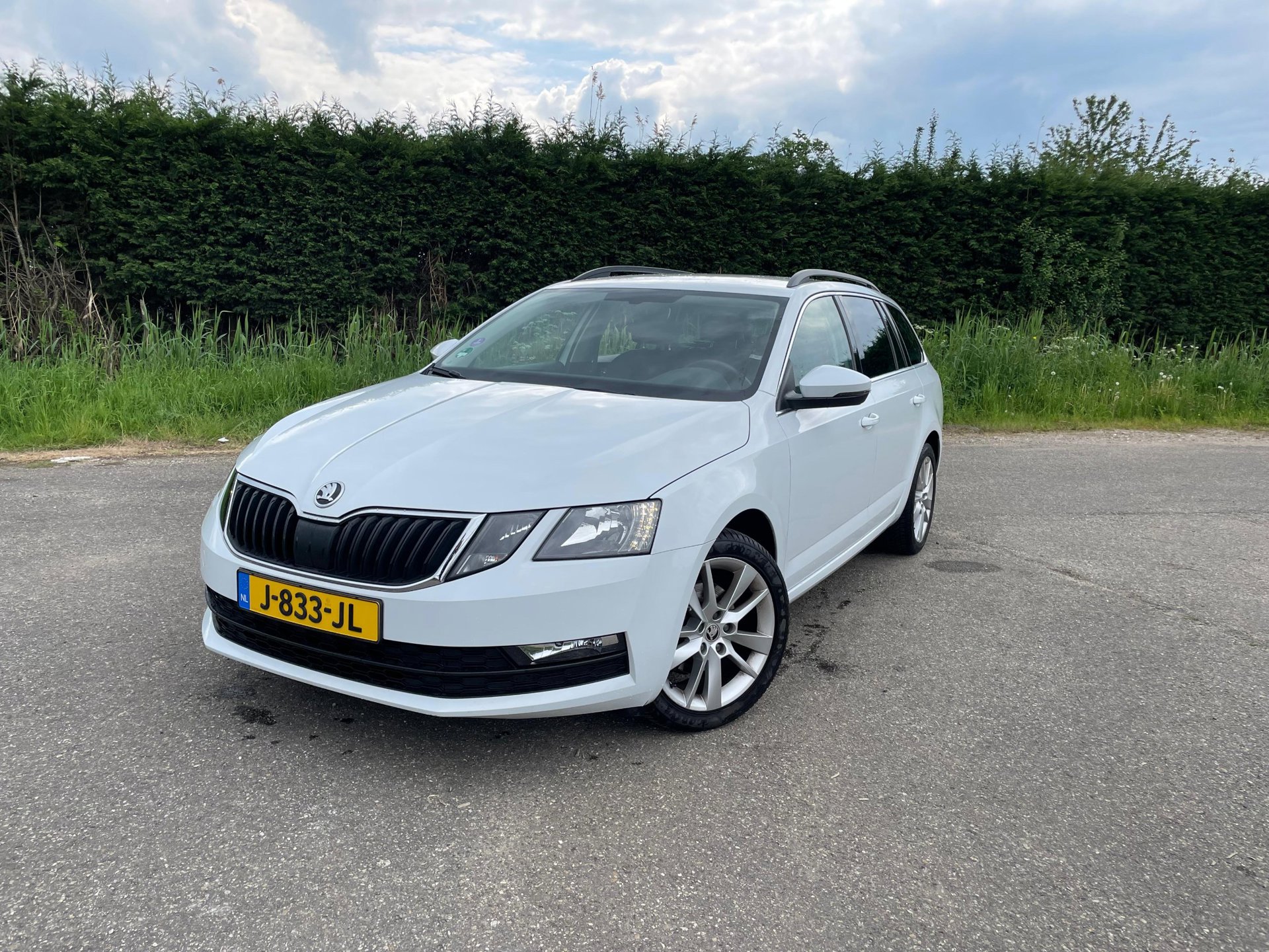 Skoda Octavia Combi 1.0 TSI SPORT ECC NAVI CARPLAY