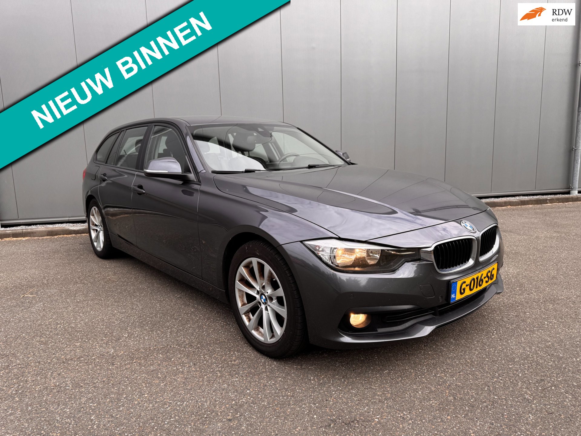 BMW 3-serie Touring 318d Edition Luxury Line Purity High Executive automatic