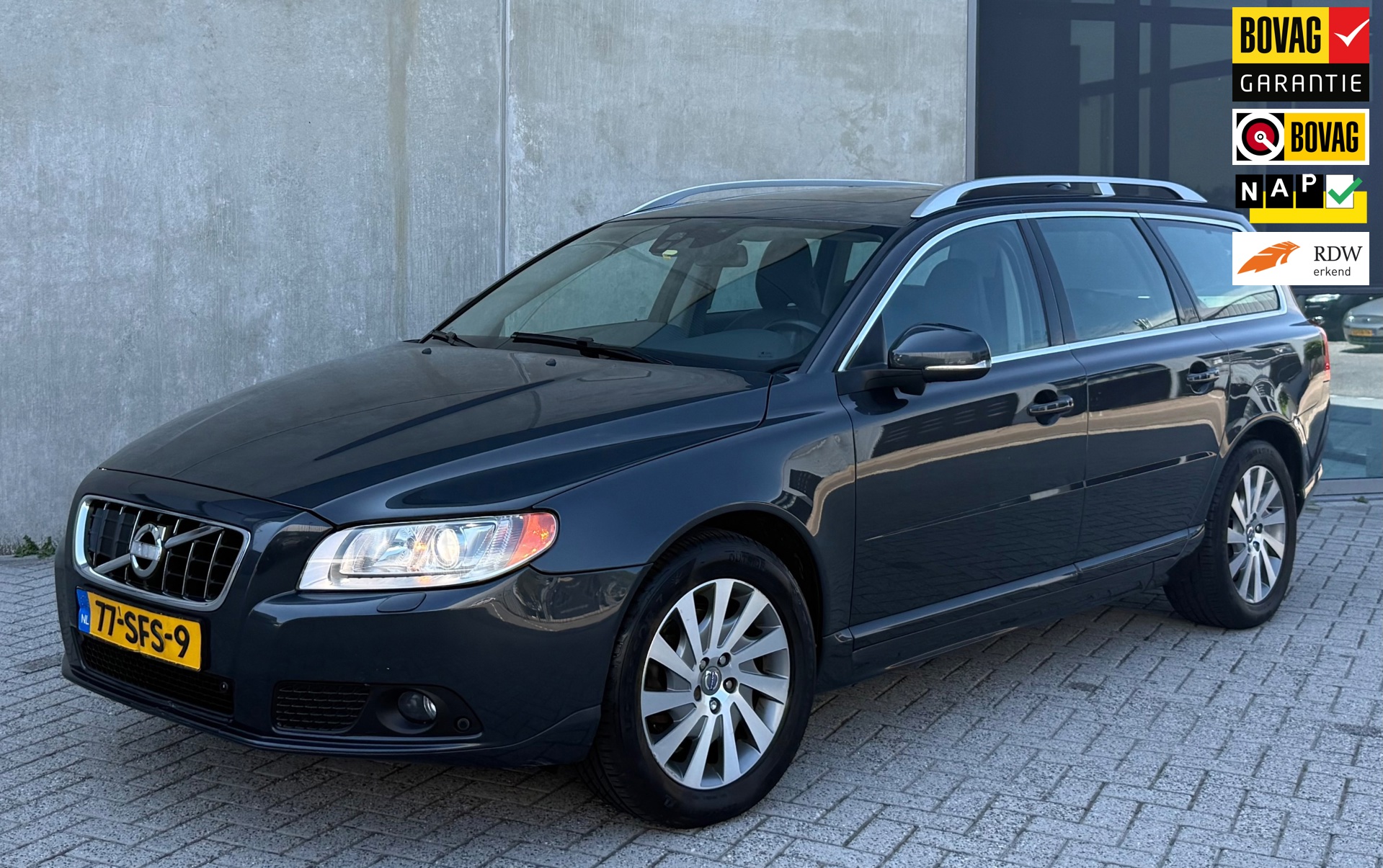 Volvo V70 1.6 T4 Limited Edition 2011 Grijs BLISS|ADAPT|APK