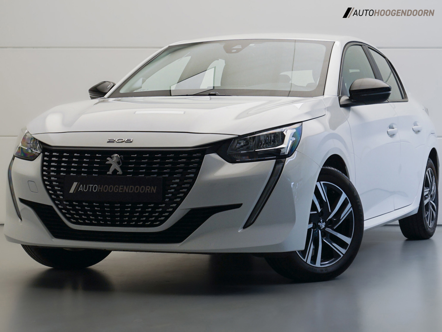 Peugeot 208 1.2 PureTech Allure (APPLE CARPLAY,LED VERLICHTING,PARKEERSENSOREN,CLIMATE,CRUISE,LM-VELGEN,TOPCONDITIE)