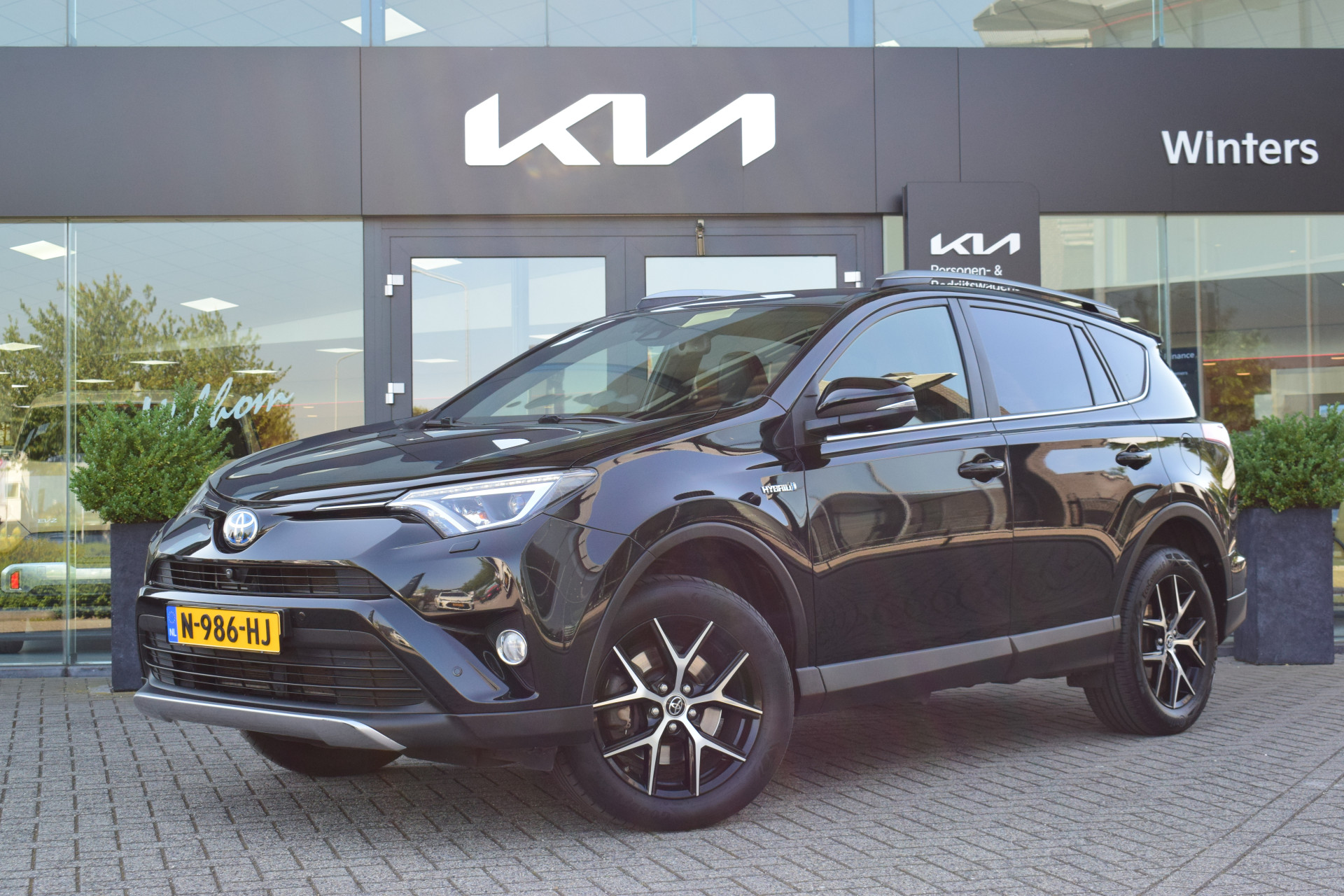 Toyota RAV4 2.5 Hybrid AWD Style