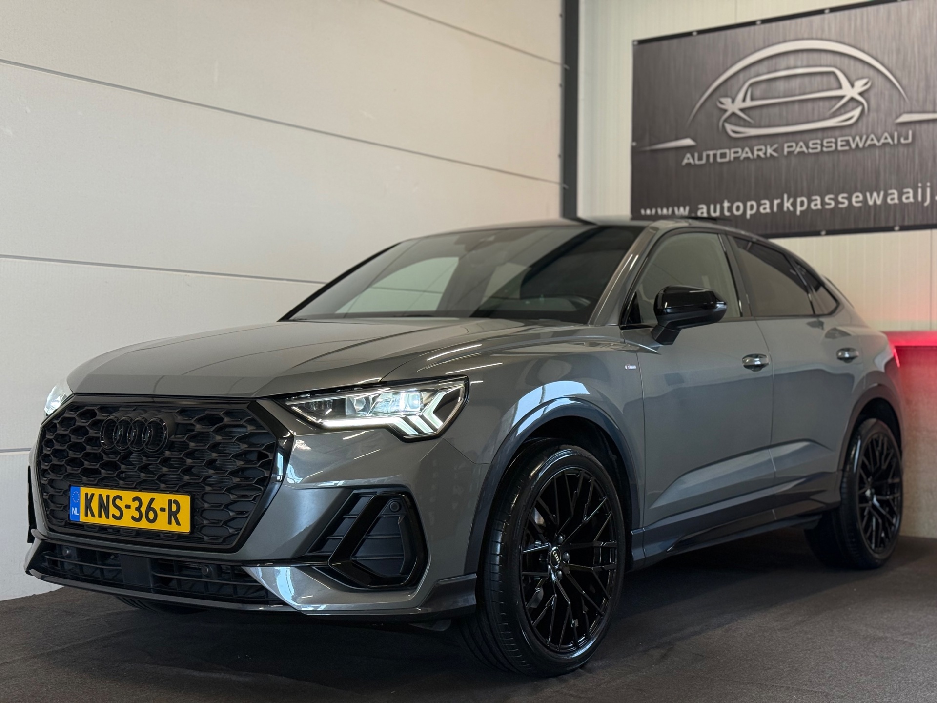 Audi Q3 Sportback 35 TFSI 3x S-Line Pano, Cruise Control, Apple Carplay, LED, Keyless, Virtual Cockpit, Stoelverwarming, Airco
