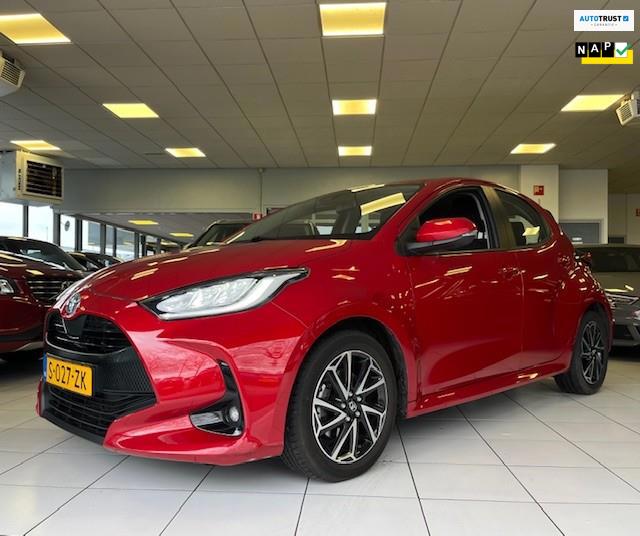 Toyota Yaris 1.5 Hybrid Dynamic/Camera/NAP/Automaat/Adaptive cruise control/LED/2e Eigenaar