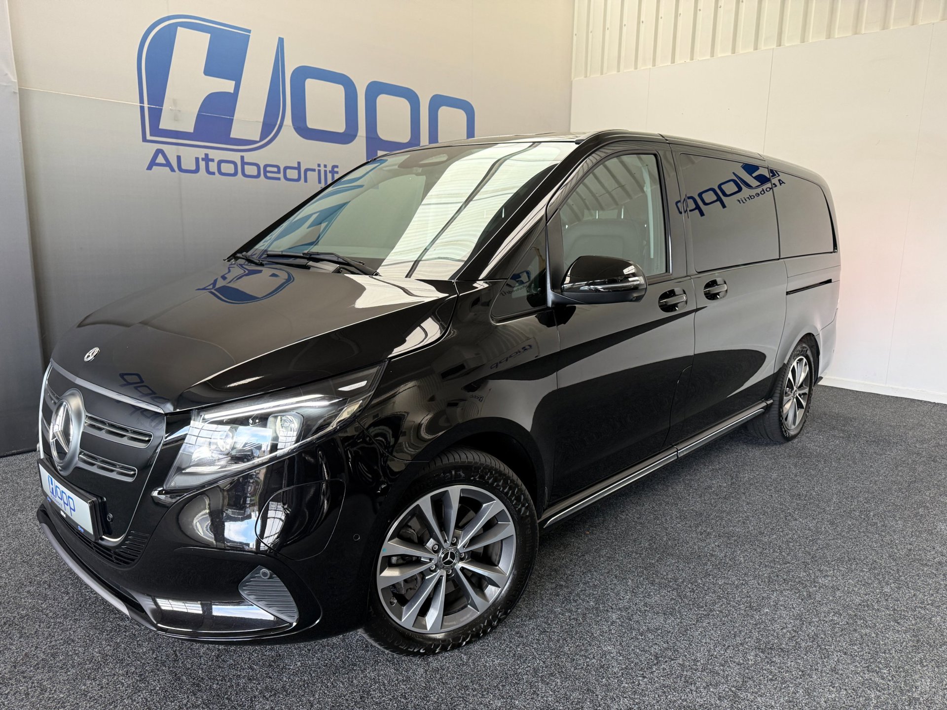 Mercedes-Benz EQV 300 L2 Facelift 8-pers AMG - Exterieur pakket - 360 - Elec. deuren - Incl. Garantie