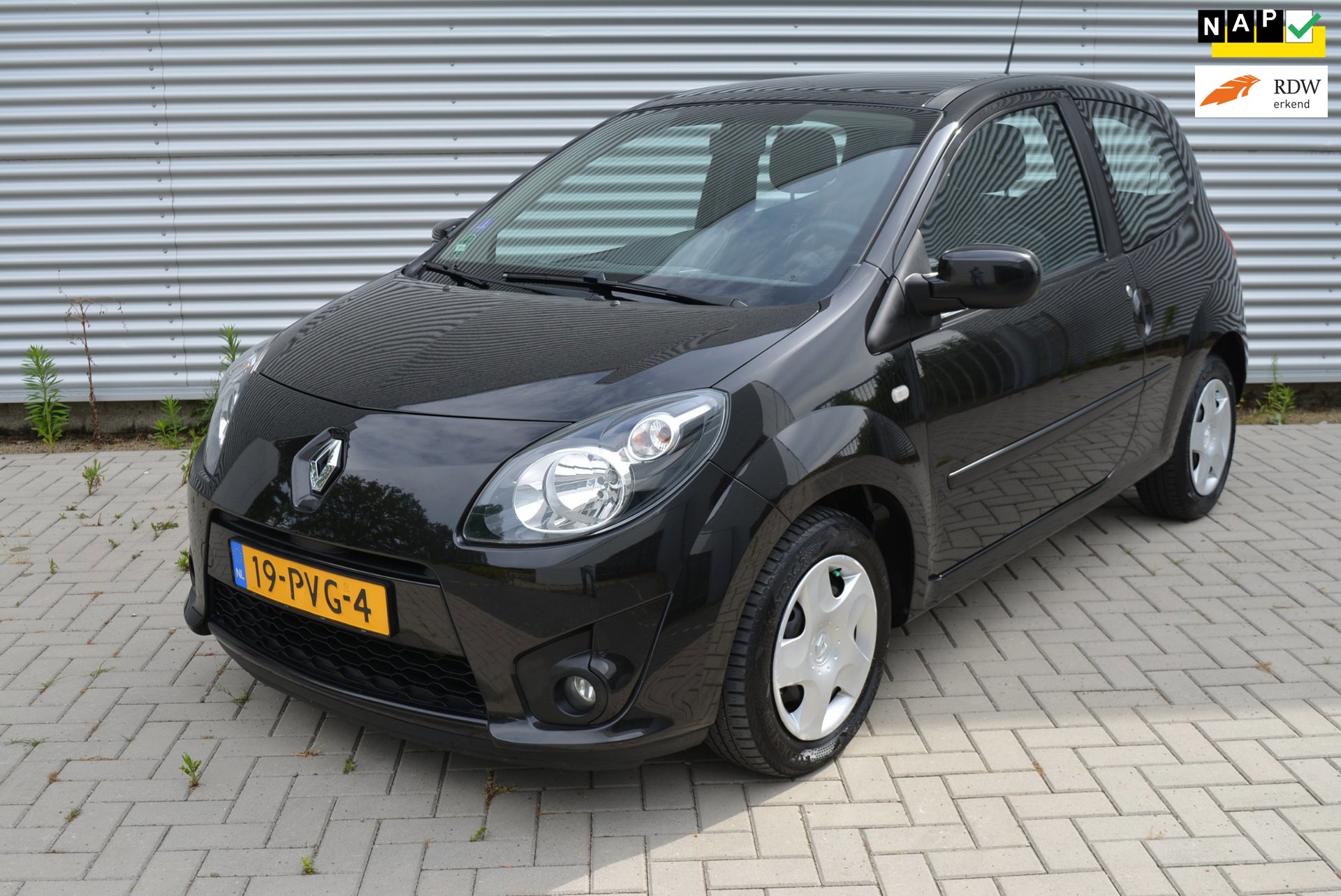 Renault Twingo 1.2-16V Dynamique | PANORAMADAK | Airco | Cruise | Electr. Pakket.