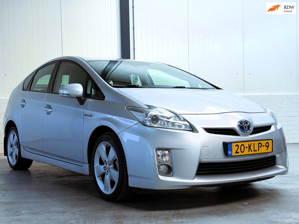 Toyota Prius 1.8 Aspiration|Dealer O.H.|Keyless