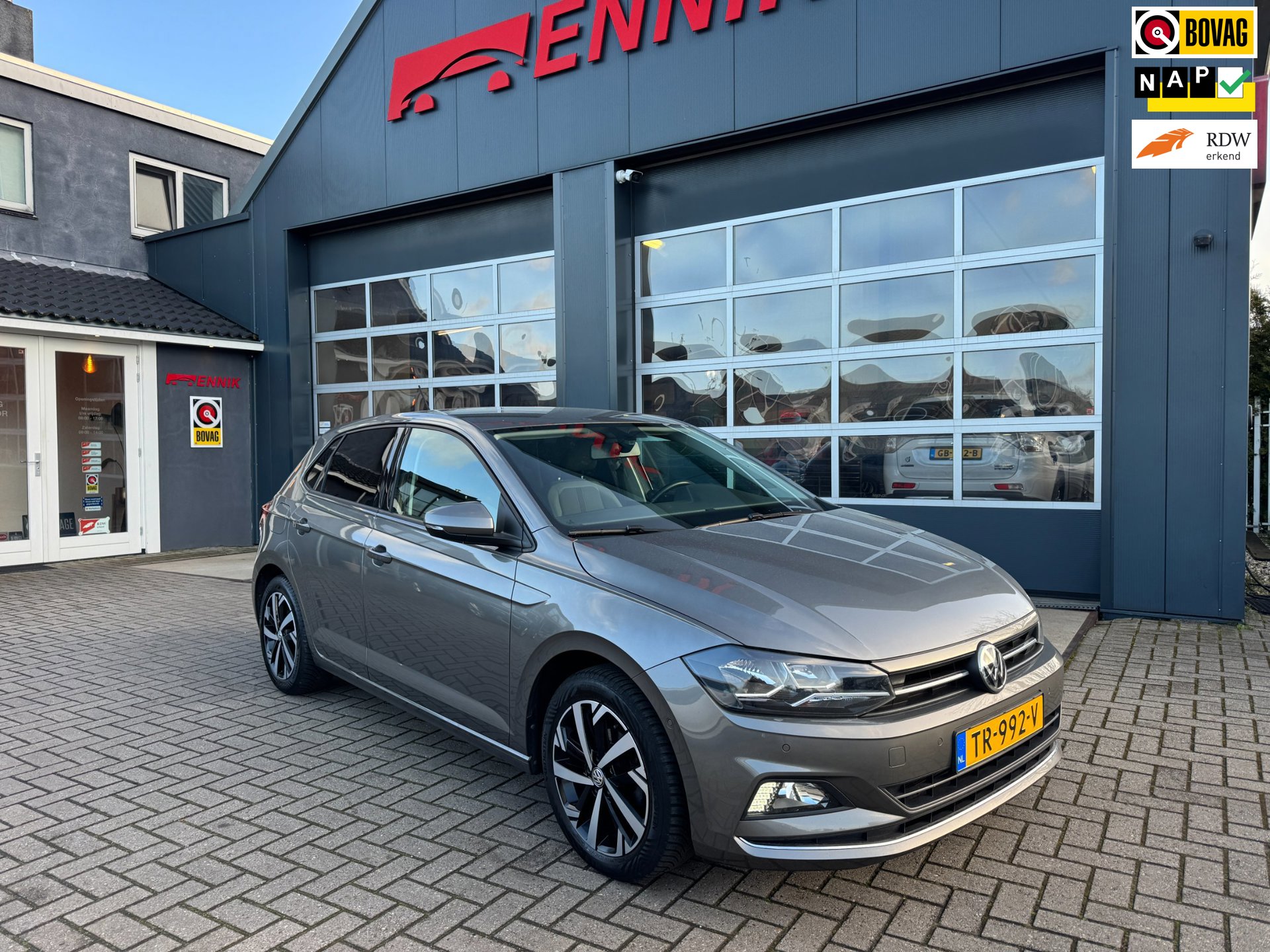 Volkswagen Polo 1.0 TSI Highline / ACC / Clima / ParkPilot / DRC / NL Auto met NAP .