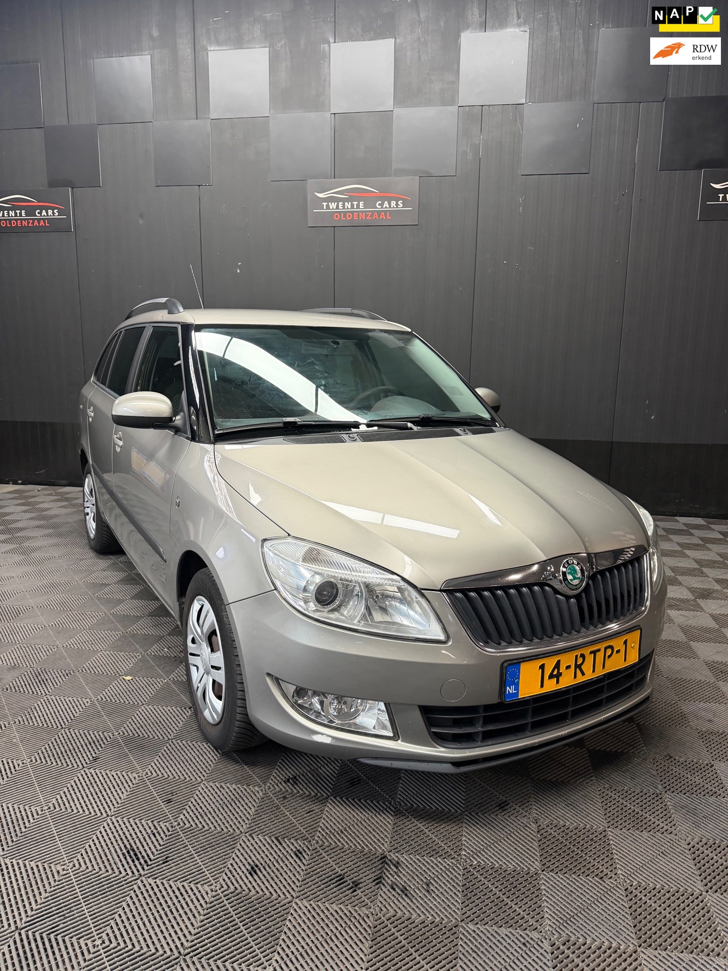 Skoda Fabia Combi 1.2 TSI Ambition | Clima | Cruise | Nieuwe APK |