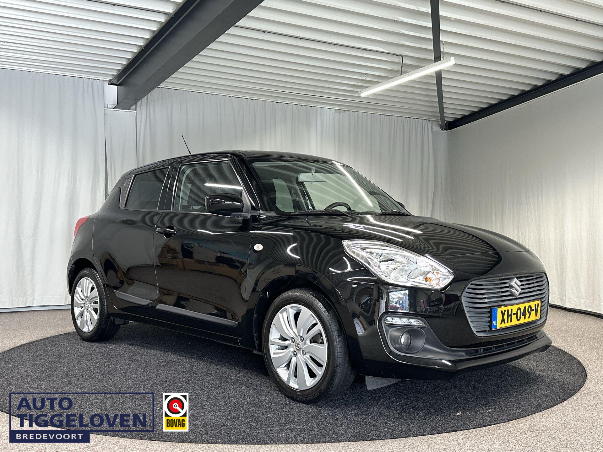 Suzuki Swift 1.2 Select Navi | Climate Control