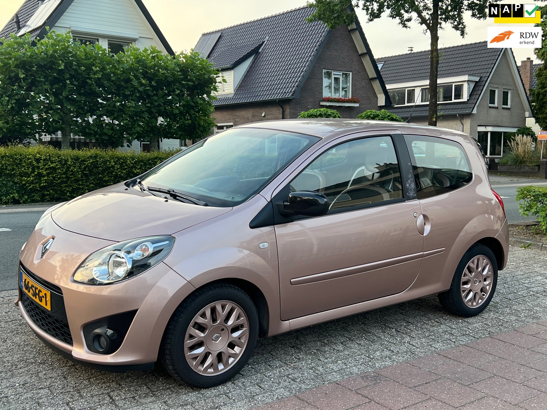 Renault Twingo 1.2-16V Miss Sixty NL-AUTO-NAP