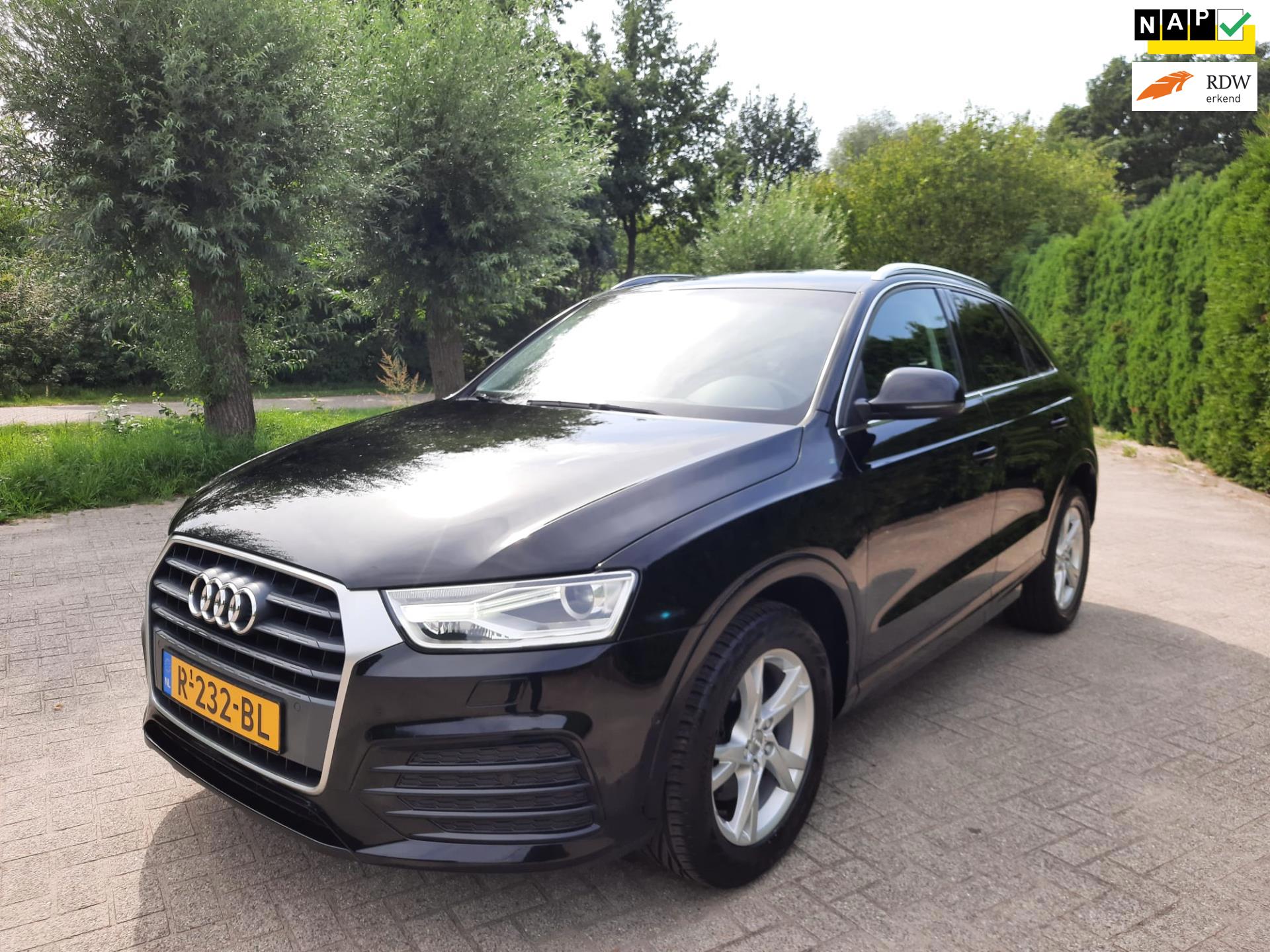 Audi Q3 2.0 TDI Adrenalin VOL SPORT LEER ECC PANORAMADAK