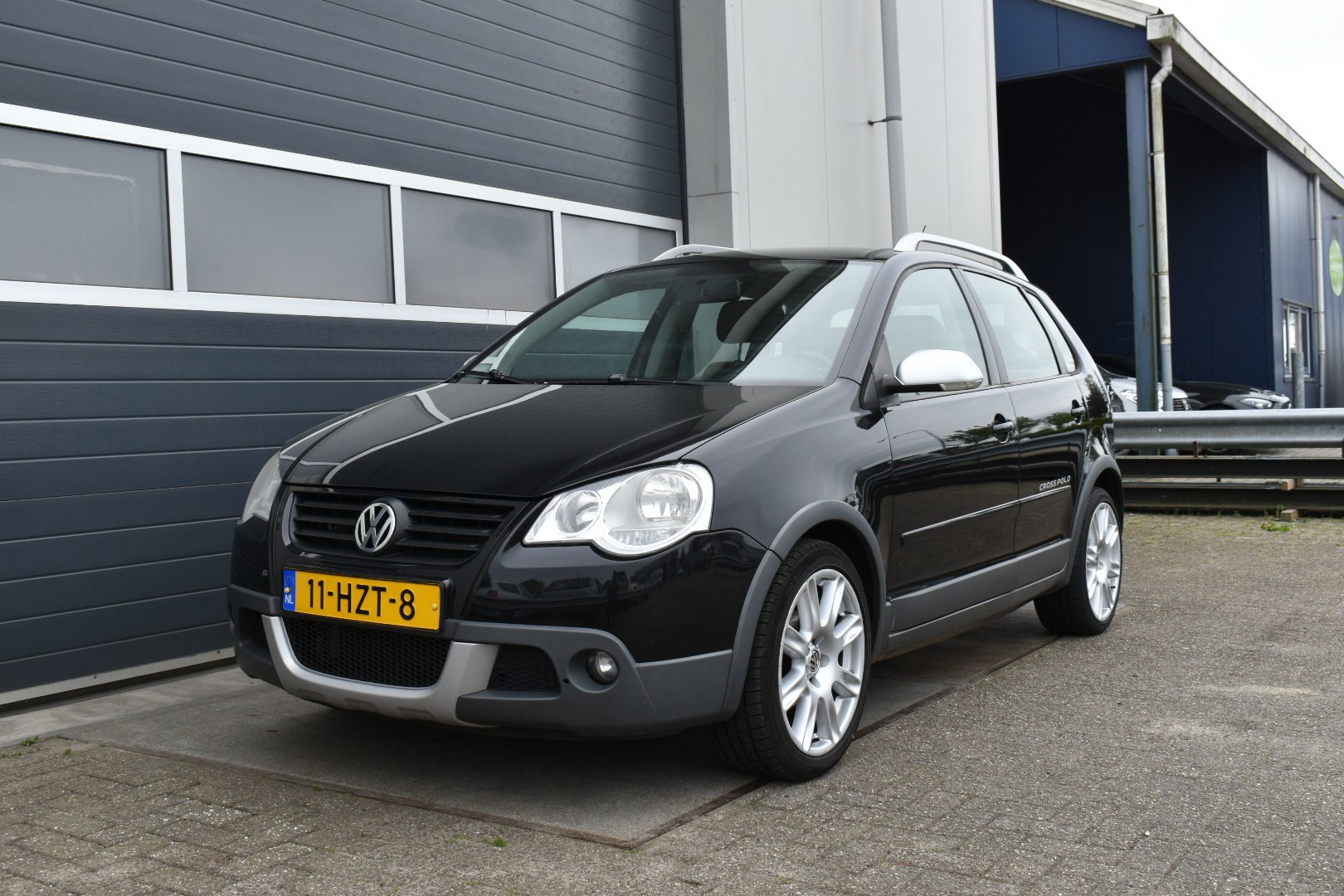 Volkswagen Polo 1.4-16V Cross tik in motor