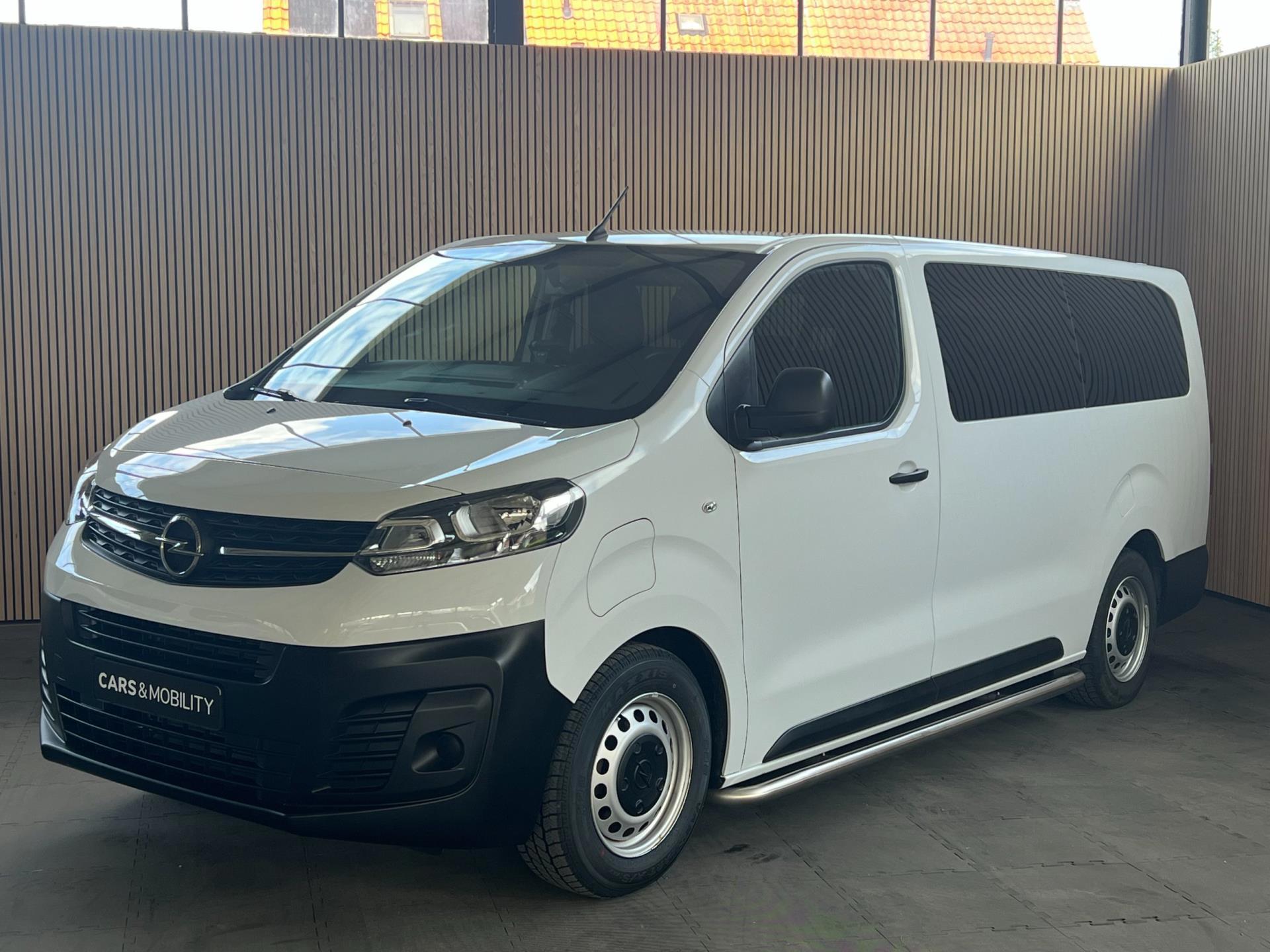 Opel Vivaro-e Combi elektrisch rijden – taxi klaar – lage kosten – 75 kWh – direct inzetbaar