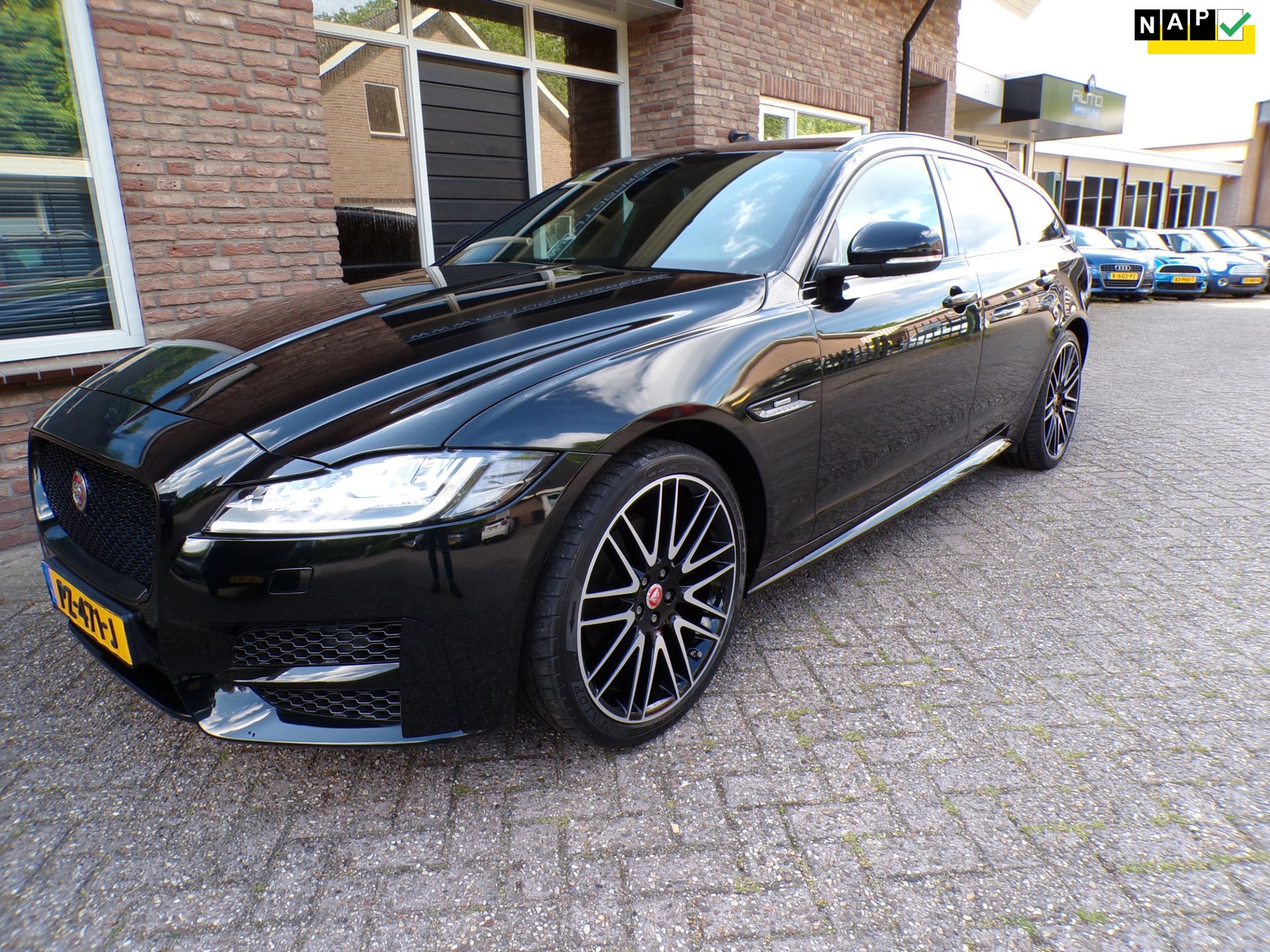 Jaguar XF Sportbrake 2.0d Portfolio Automaat / Leder / Navi / Panoramadak