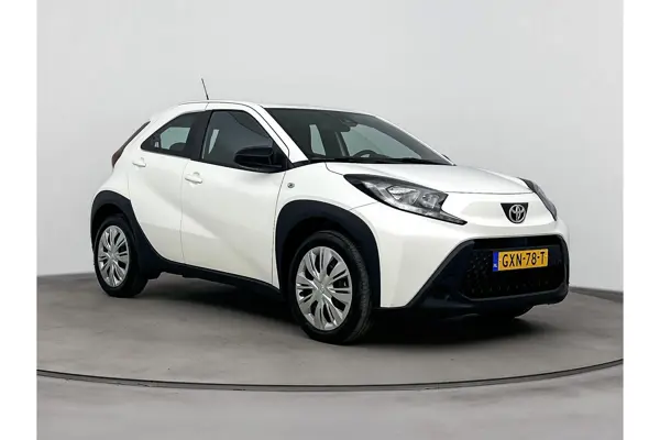 Toyota Aygo X Aygo X 1.0 Vvt-I Mt Play