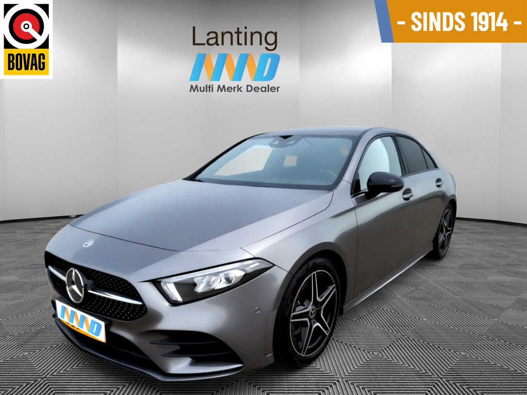 Mercedes-Benz A-Klasse 180 AMG Line sfeer verlichting