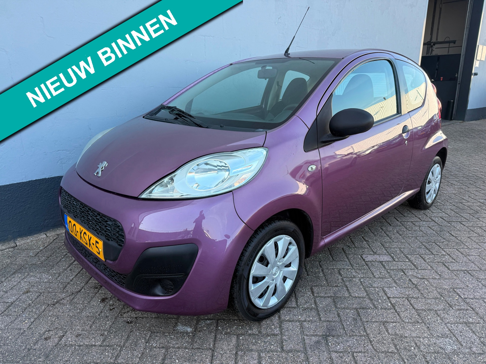 Peugeot 107 1.0 Access Accent - Airco