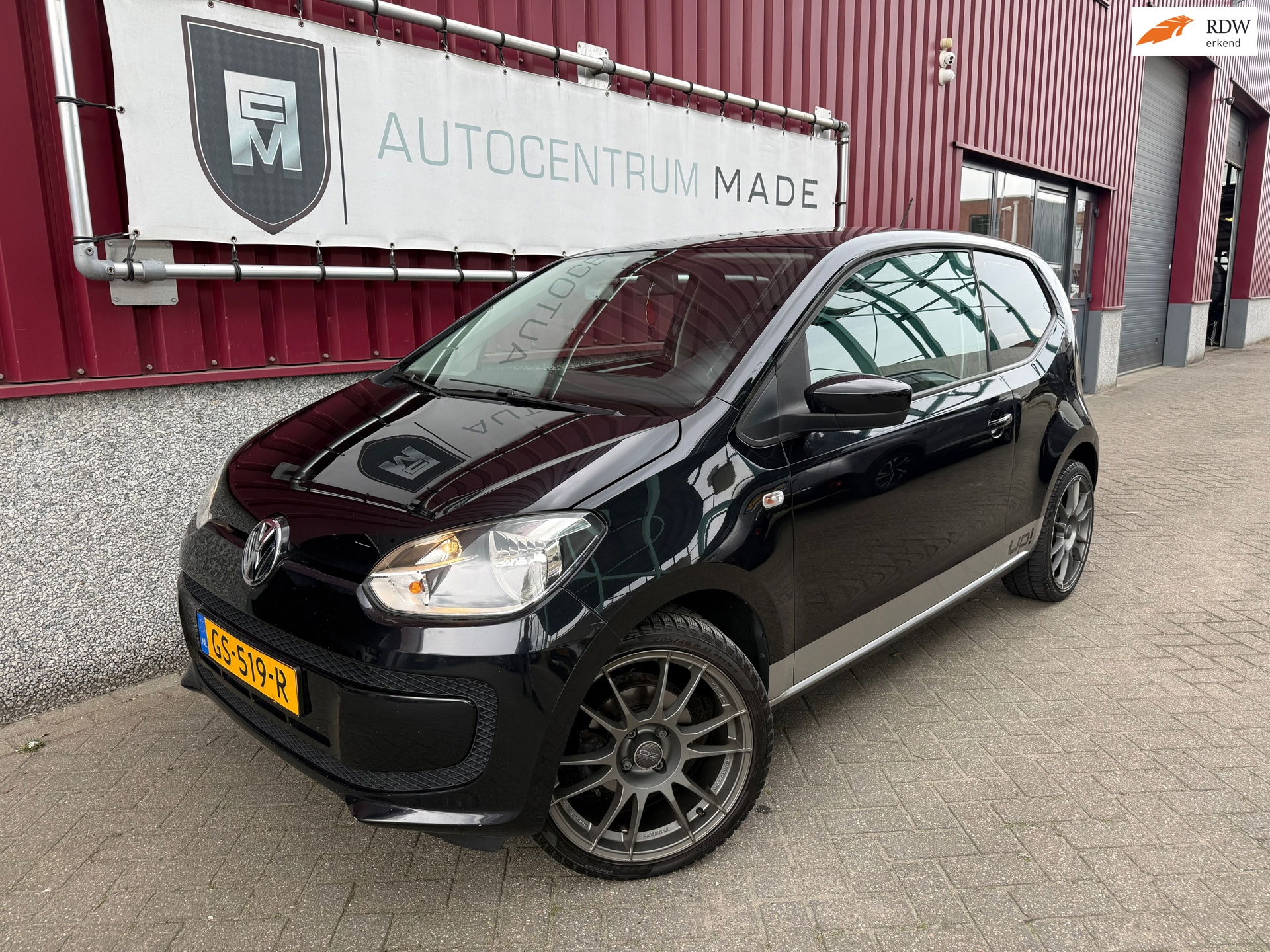 Volkswagen Up! 1.0 move up! // Airco // LM Velgen // 152 DKM