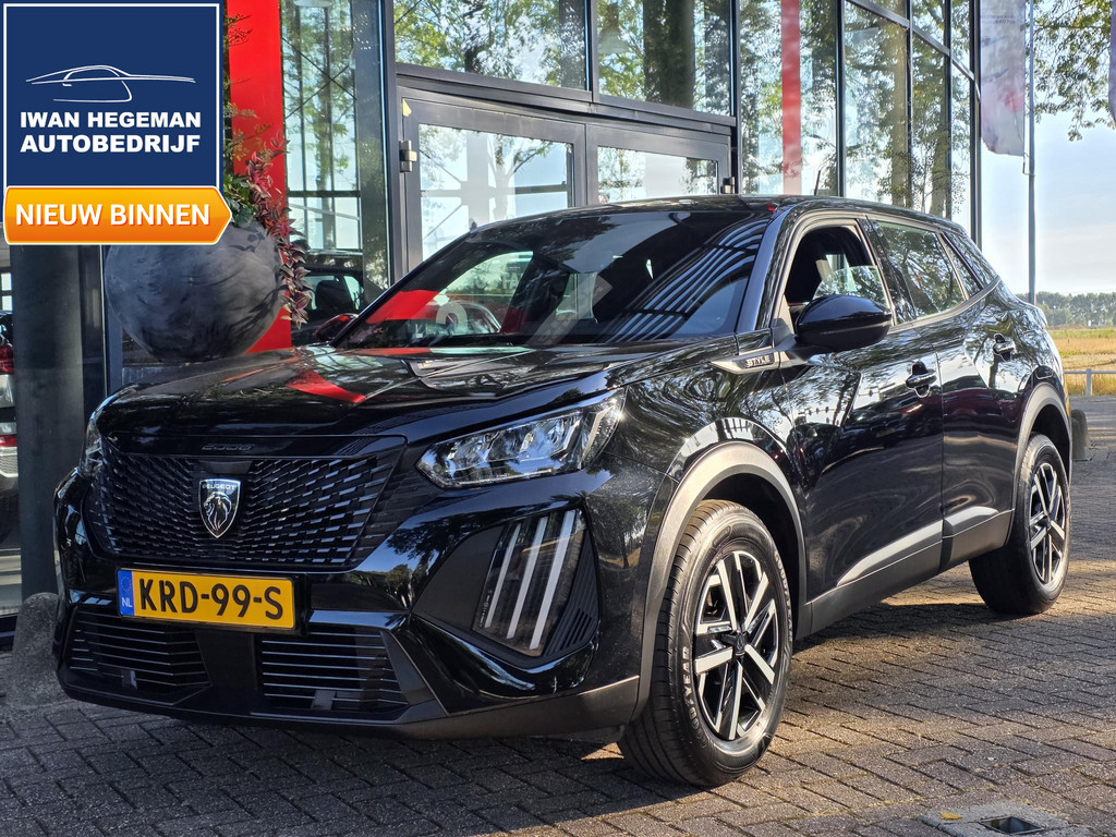 Peugeot 2008 1.2 Hybrid 136 Style | Climate control | PDC |