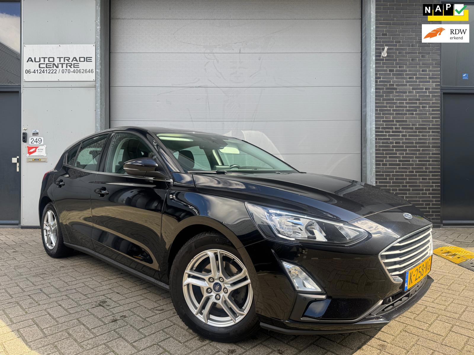Ford Focus 1.0 EcoBoost Trend Edition Business [Camera|Carplay|Lane assist|Draadloos laden|Dealer OH]