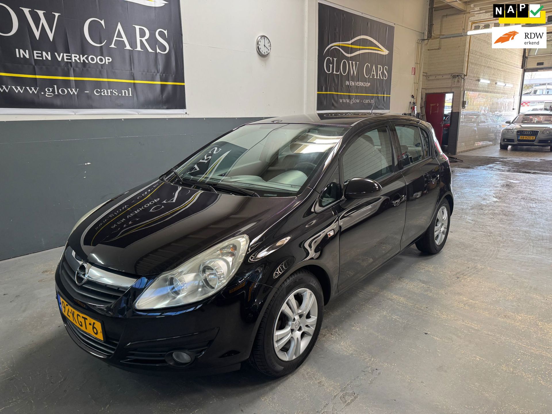 Opel Corsa 1.4-16V Enjoy | AIRCO | CRUISE | ELEK.RAMEN | APK