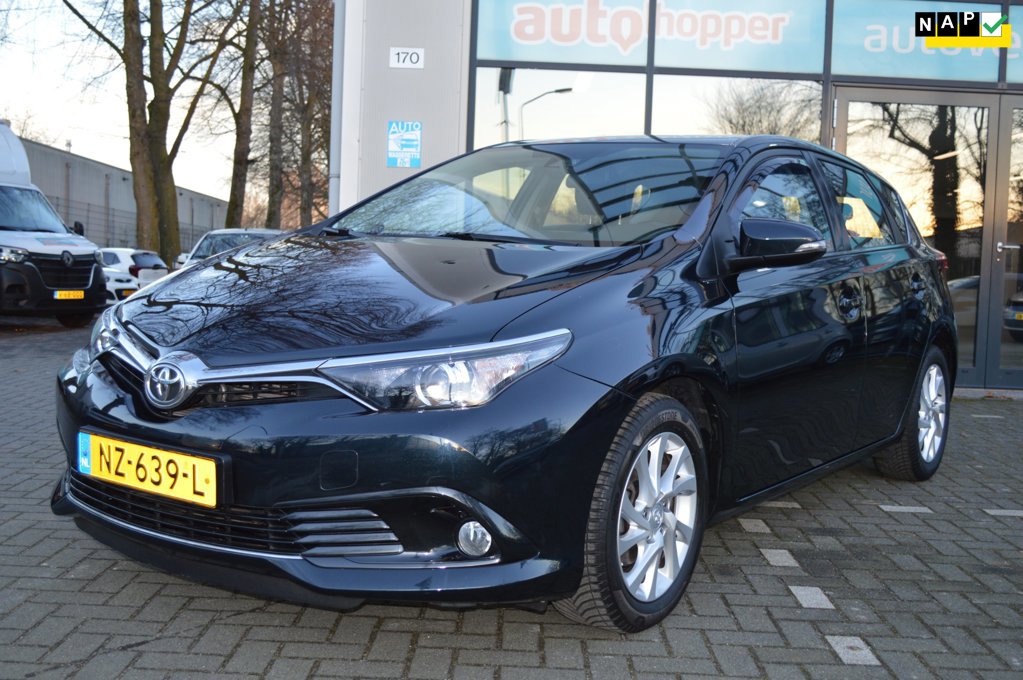 Toyota Auris 1.2T Aspiration Navi Lmv Trekhaak