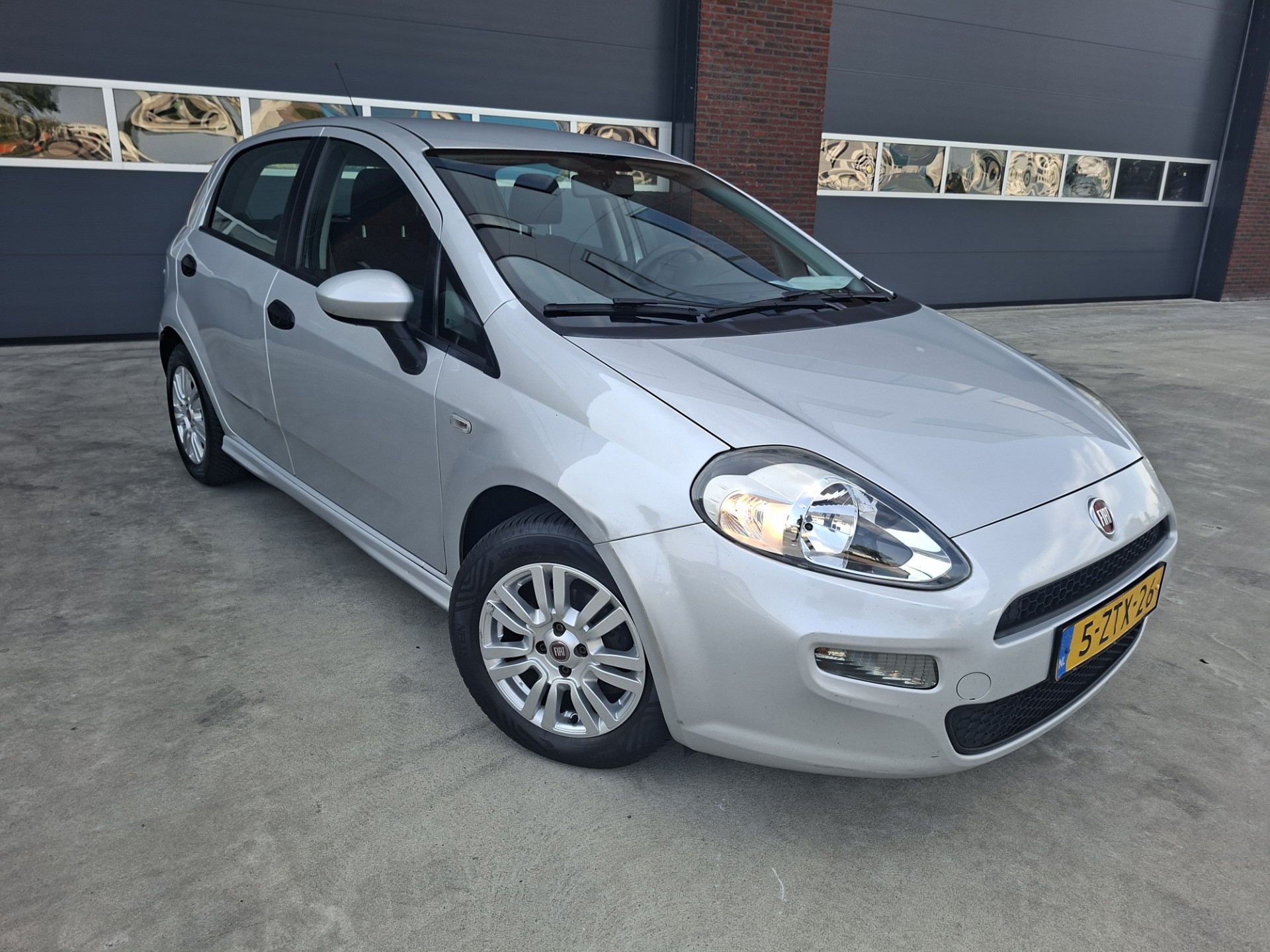 Fiat Punto Evo 1.3 M-Jet Street 5 deurs Airco/LMV APK 6-2027