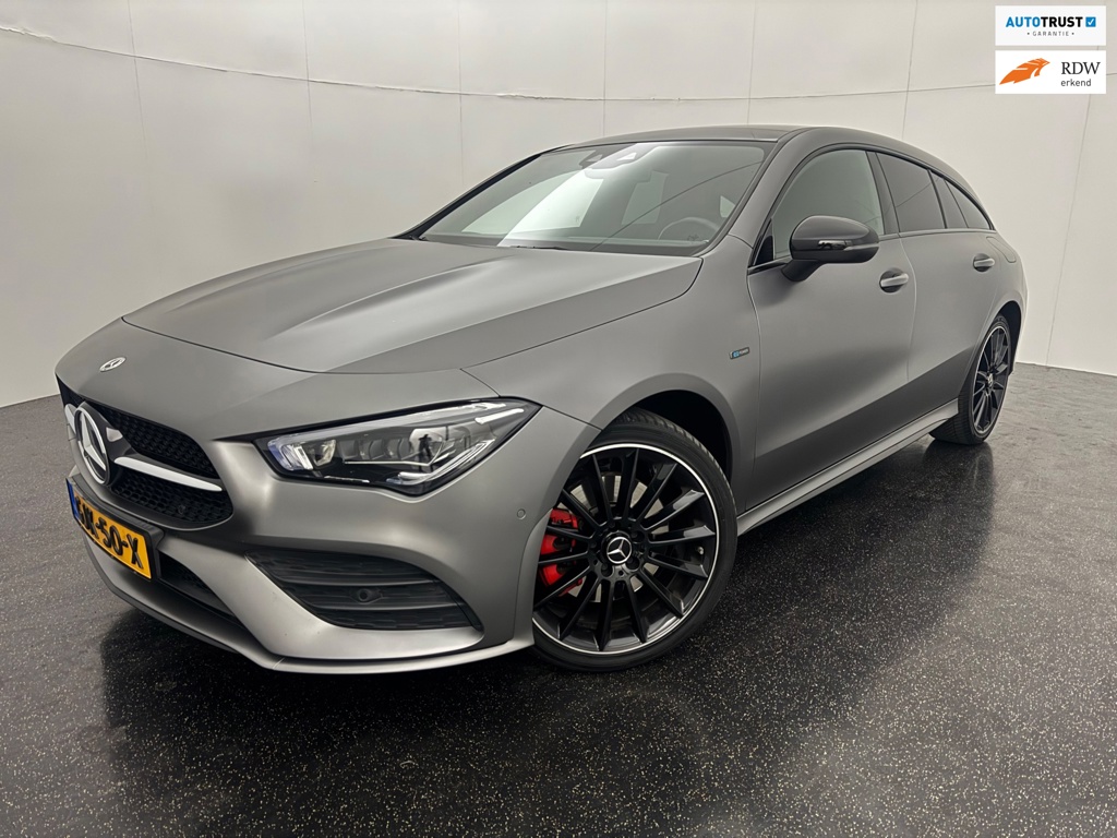Mercedes-Benz CLA-klasse Shooting Brake 250 e Premium Plus Matt Night pakket