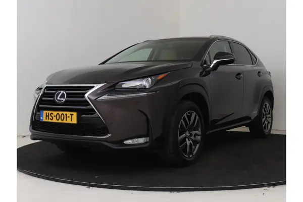 NX 300H Awd Luxury Line