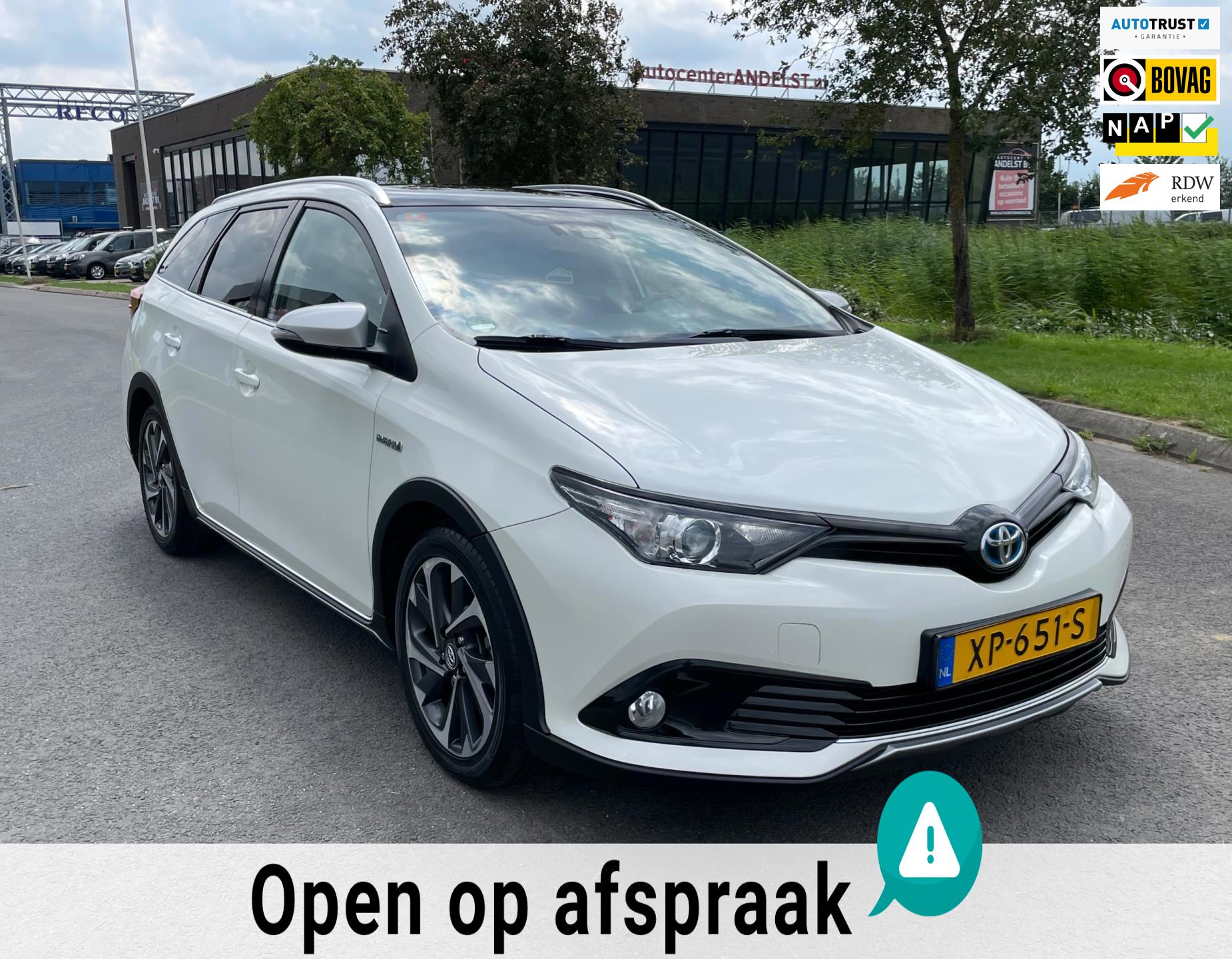 Toyota Auris Touring Sports 1.8 Hybrid Freestyle, Aut, Pano, Cruise, Cam, Keyless, Navi, Geen import, Nap, Dealer oh!