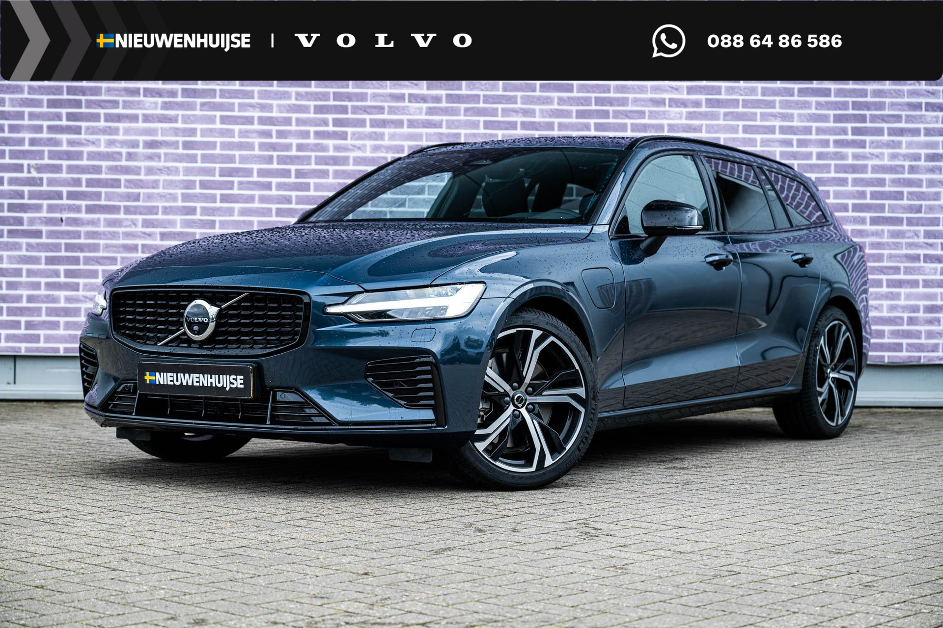 Volvo V60 2.0 T6 Plug-in hybrid AWD Ultra Dark