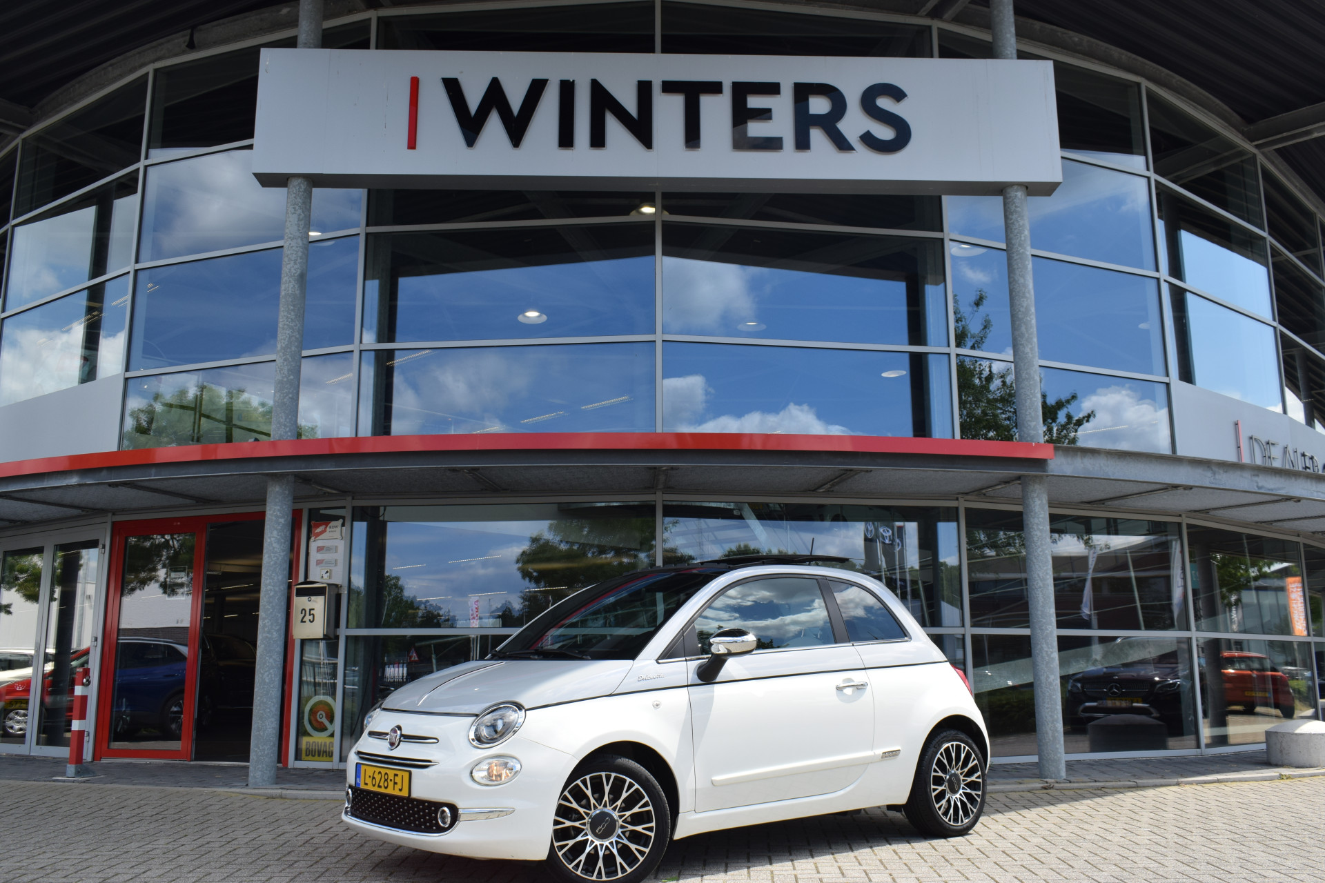 Fiat 500 1.0 Hybrid Dolcevita