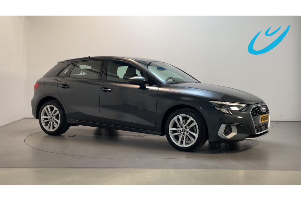 Audi A3 Sportback 30 TFSI S-Tronic Attitude LED Navigatie Parkeersensoren DAB+