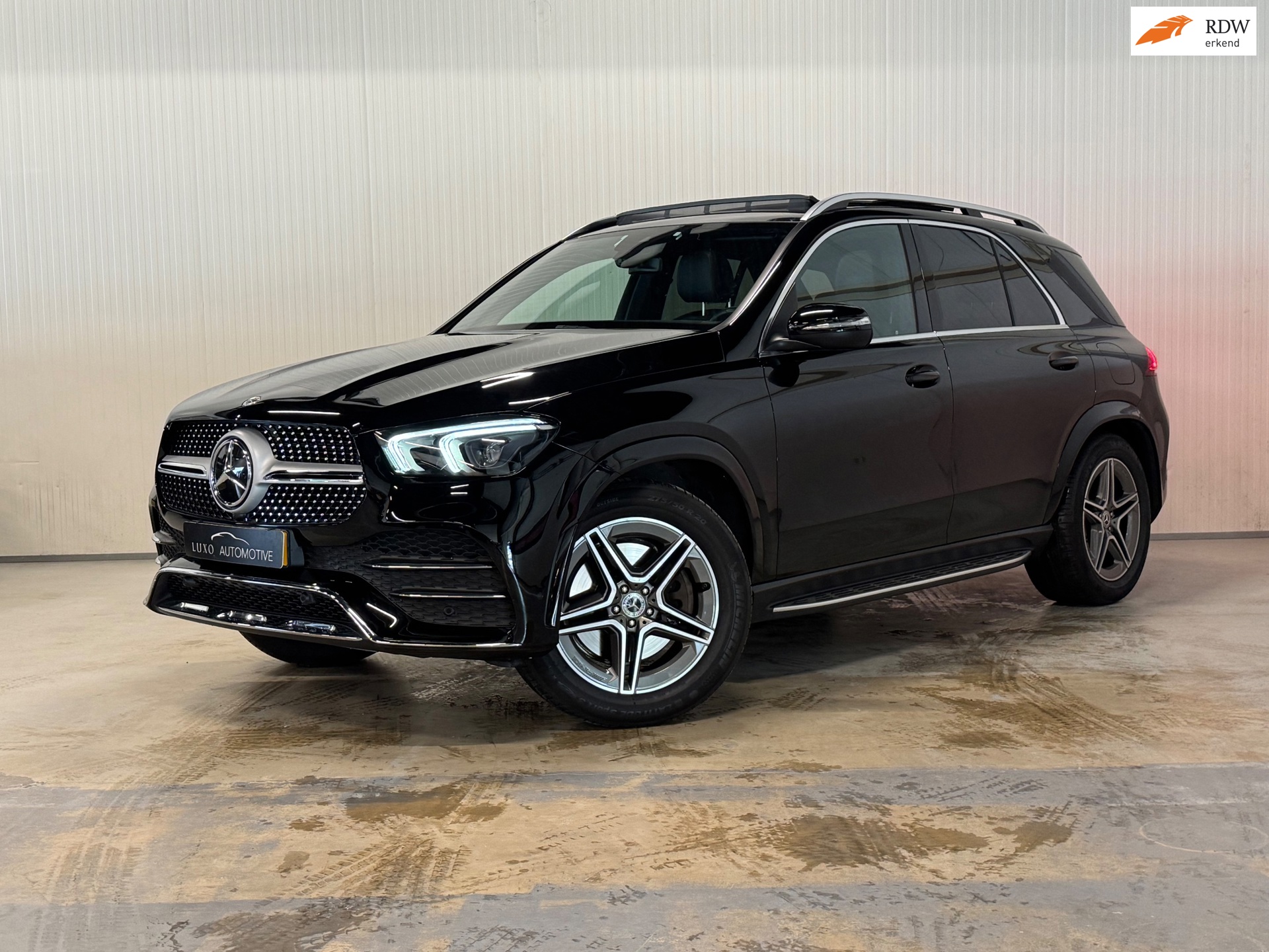 Mercedes-Benz GLE-klasse 350 e 4MATIC | PANO | AMG | MEMORY SEATS | CAMERA | AMBIANCE | TREKHAAK