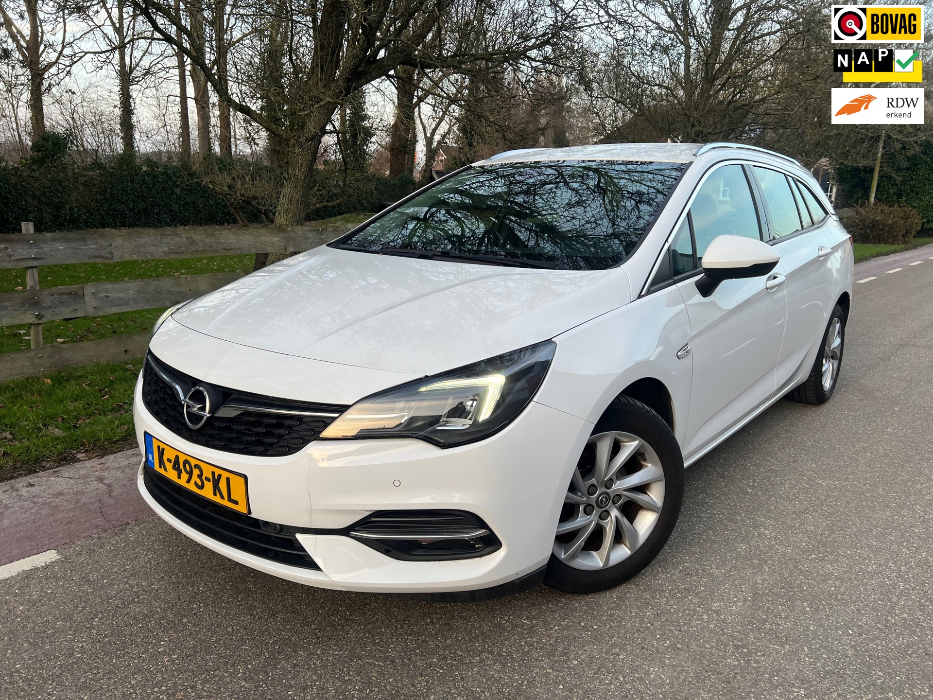 Opel Astra Sports Tourer 1.2 Business Elegance Camera, Navi