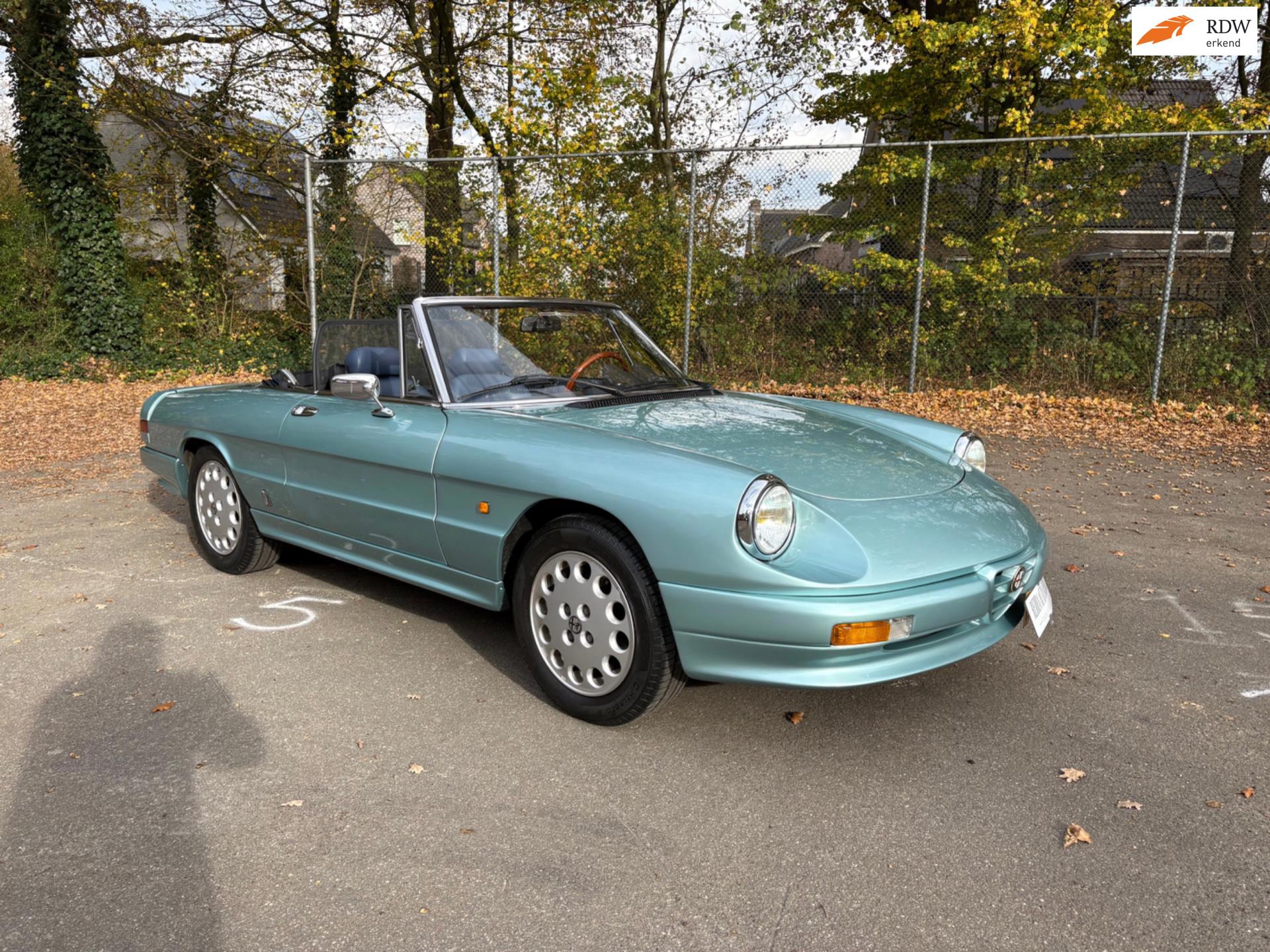 Alfa Romeo Spider 2.0 Veloce, NL auto, 2 Solex carburateurs, origineel geleverd met Zender bodykit, recent onderhoud