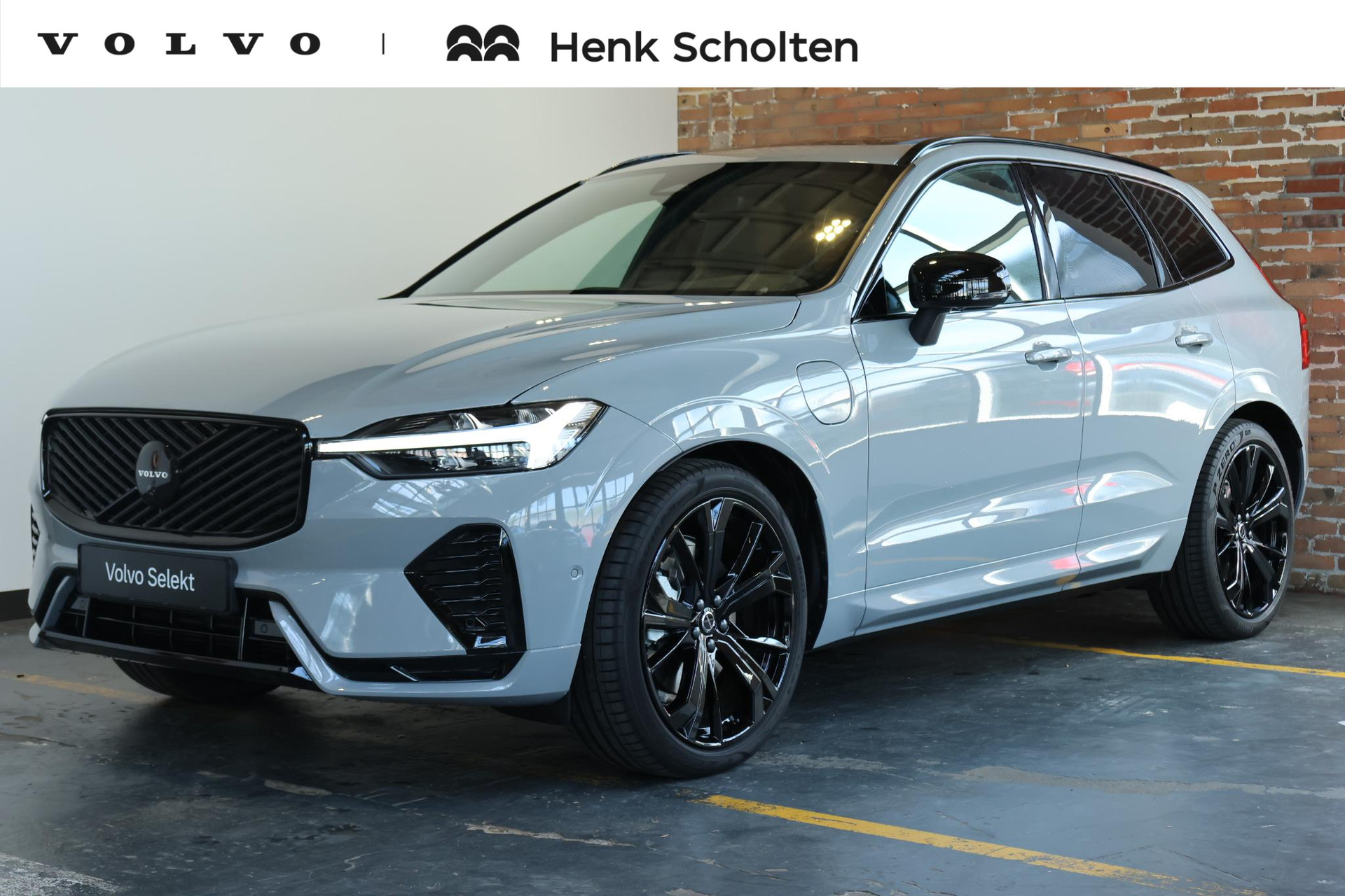 Volvo XC60 T6 Plug-in hybrid AWD Plus Black Edition
