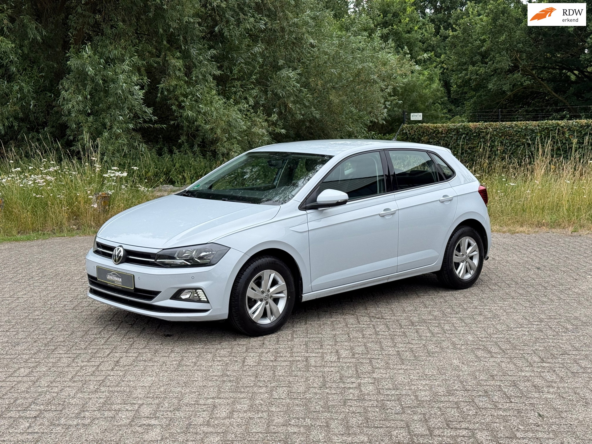 Volkswagen Polo 1.0 TSI Highline DSG I PDC I 1E EIG I BLUETOOTH I NWE APK