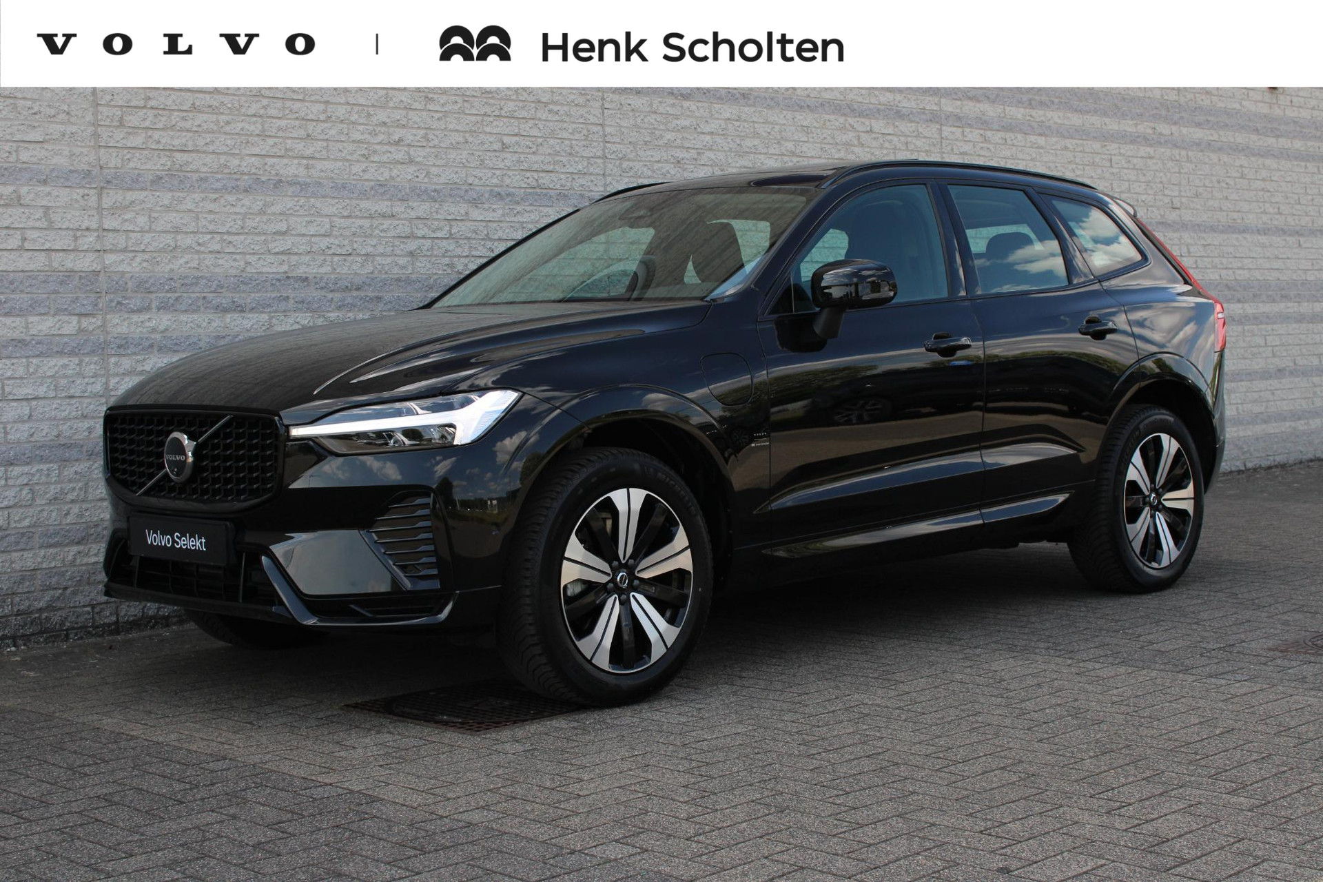 Volvo XC60 T6 Plug-in hybrid AWD Plus Dark