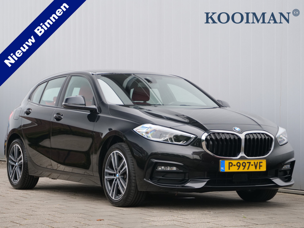 BMW 1-serie 118i Business Edition 136 Pk Automaat