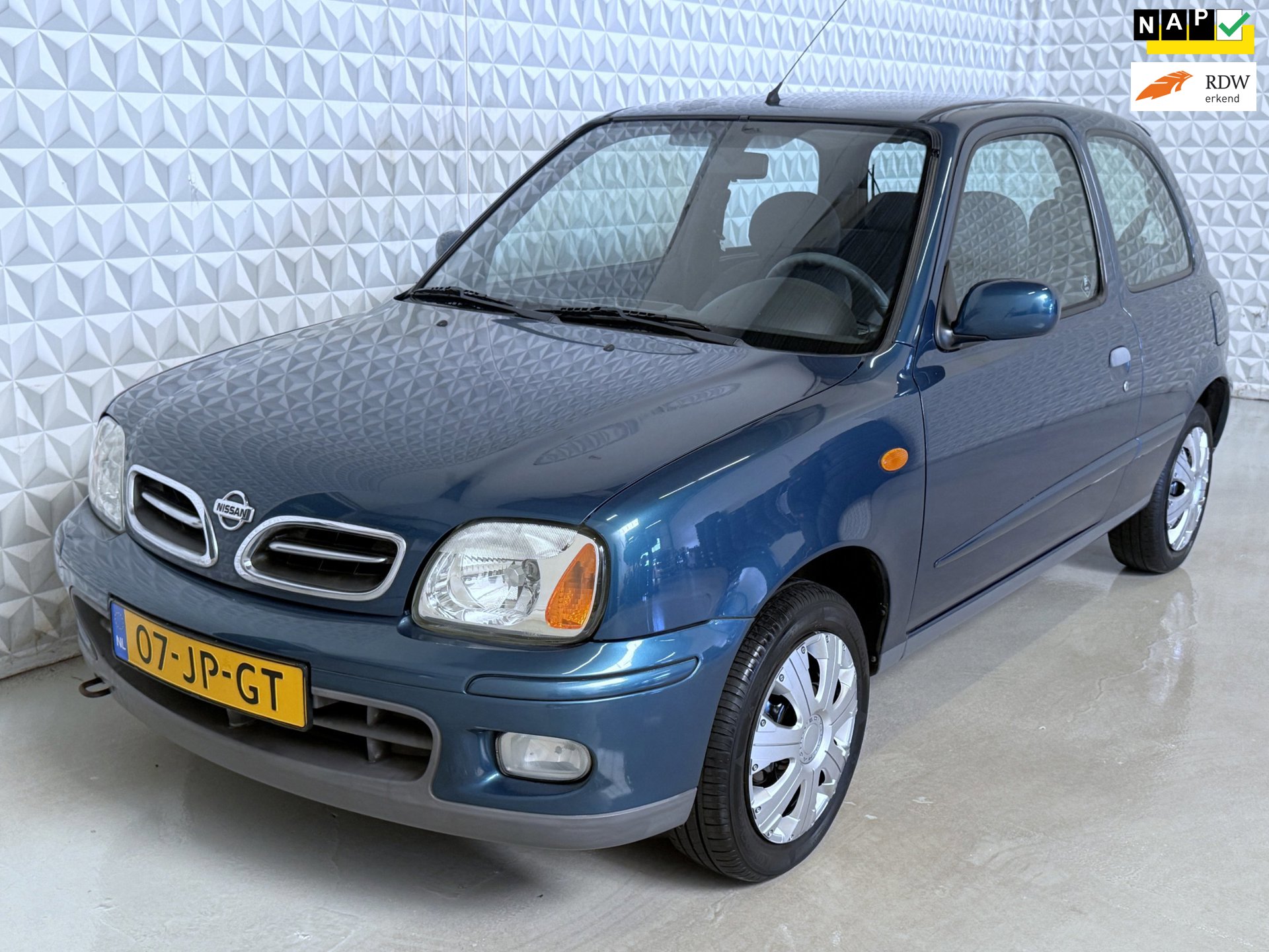 Nissan Micra 1.4 met stuurbekrachtiging + NIEUWE APK! 97.000km (2002)