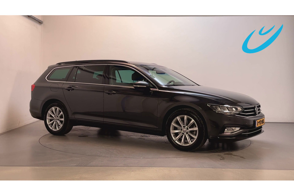 Volkswagen Passat Variant 1.5 TSI 150pk DSG Business Stoelverwarming Virtual Cockpit Navigatie DAB+