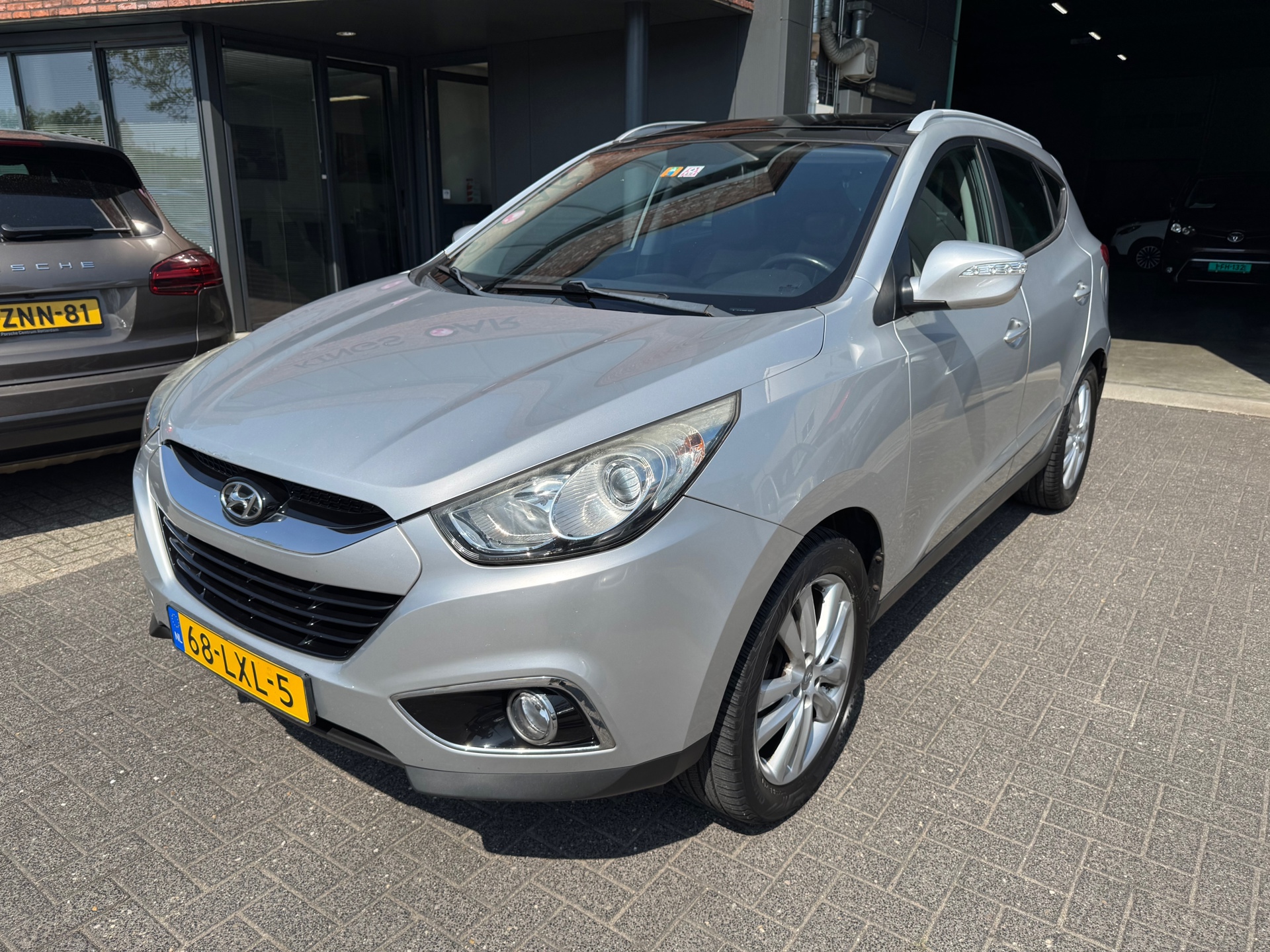 Hyundai Ix35 2.0i i-Catcher AUTOMAAT LEDER PANO CAMERA CRUISE KEYLESS ORIG NL NAP