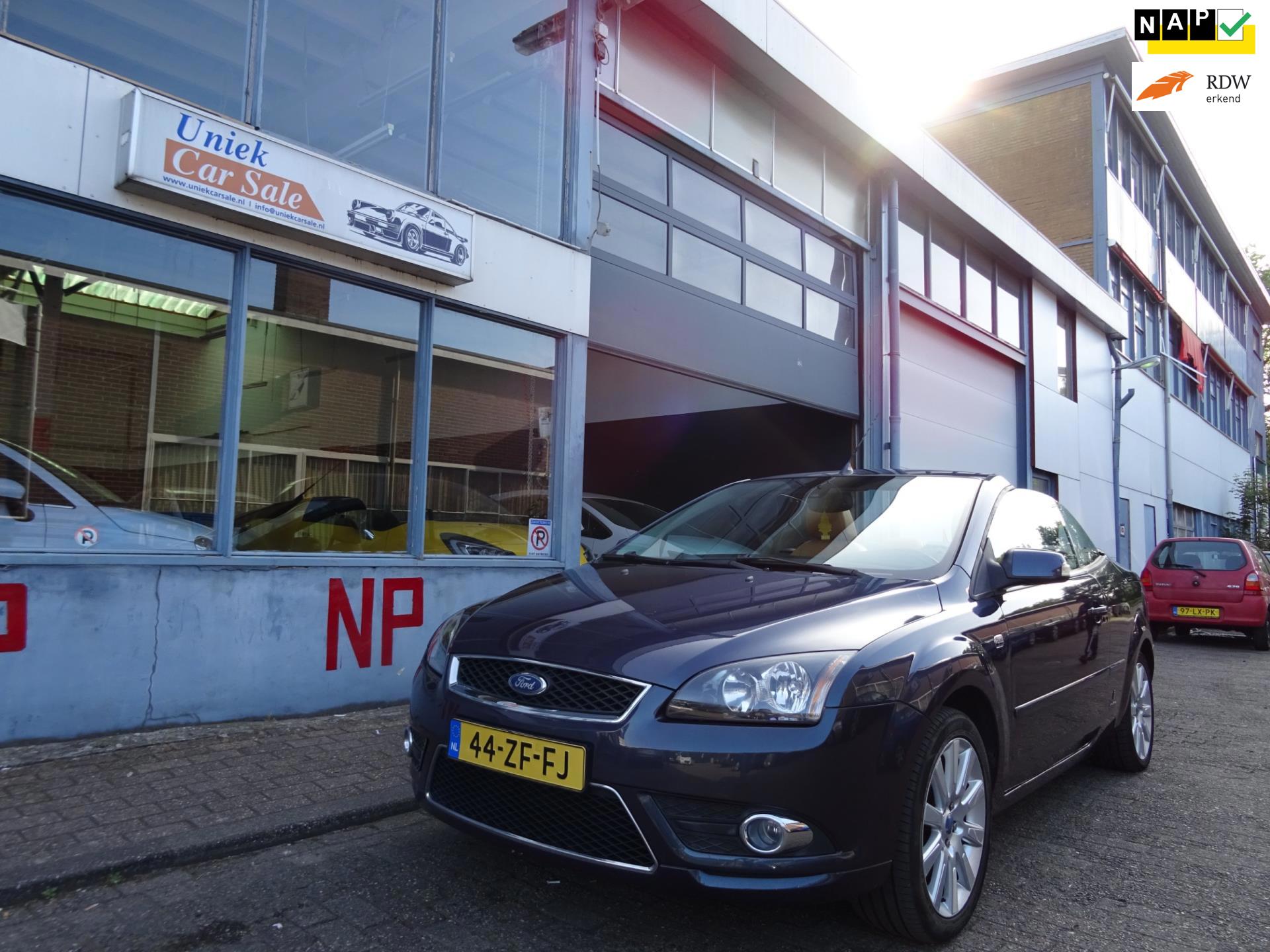 Ford Focus Coupé-Cabriolet 2.0-16V Titanium