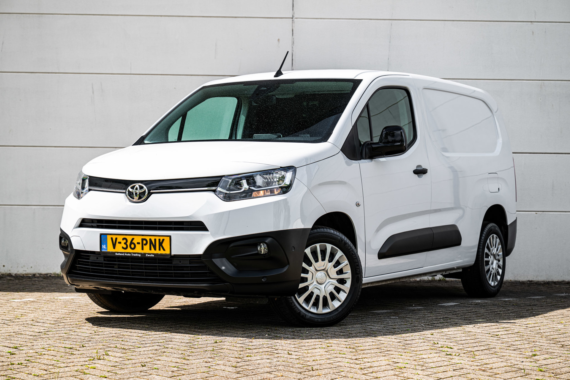 Toyota Proace City 1.5 D-4D 102pk L2 Long 3-PRS |Airco|Cruise|Carplay|