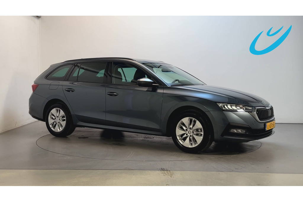 Škoda Octavia Combi 1.0 TSI 110PK Business Edition Sfeerverlichting Virtual Cockpit Parkeersensoren