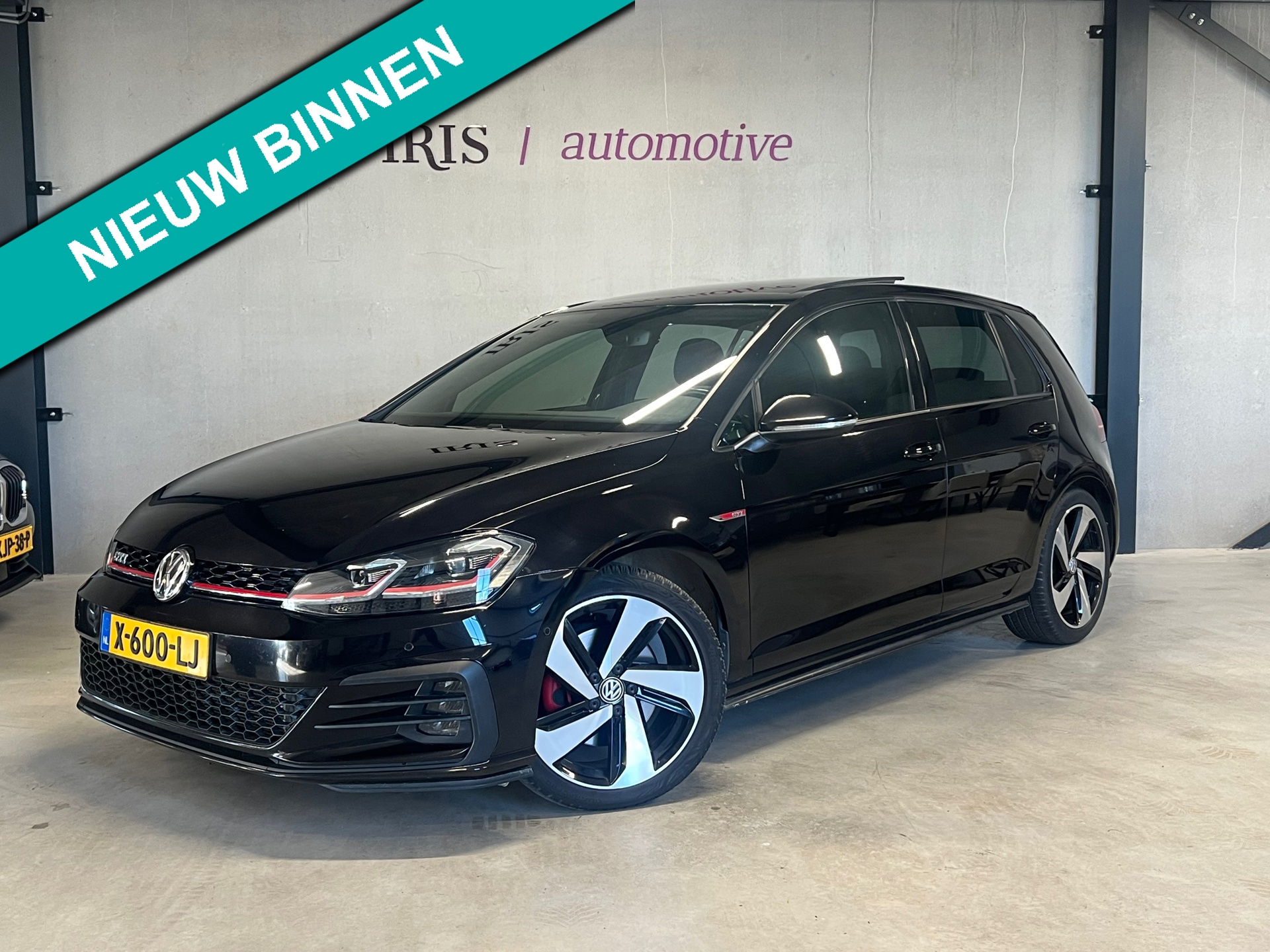 Volkswagen GOLF 7.5 GTI Performance 245PK - DSG - Pano - 1e lak - Camera - Keyless - PDC - Cr + Cl Control