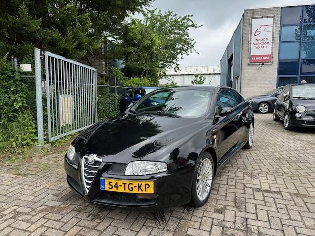 Alfa Romeo GT 1.8 T.Spark Collezione, Apk 06/27, Leer, Navi, Clima